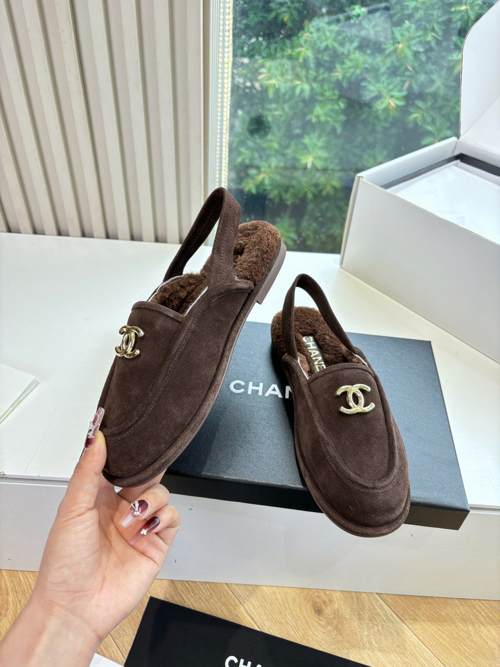 Chanel Slipper