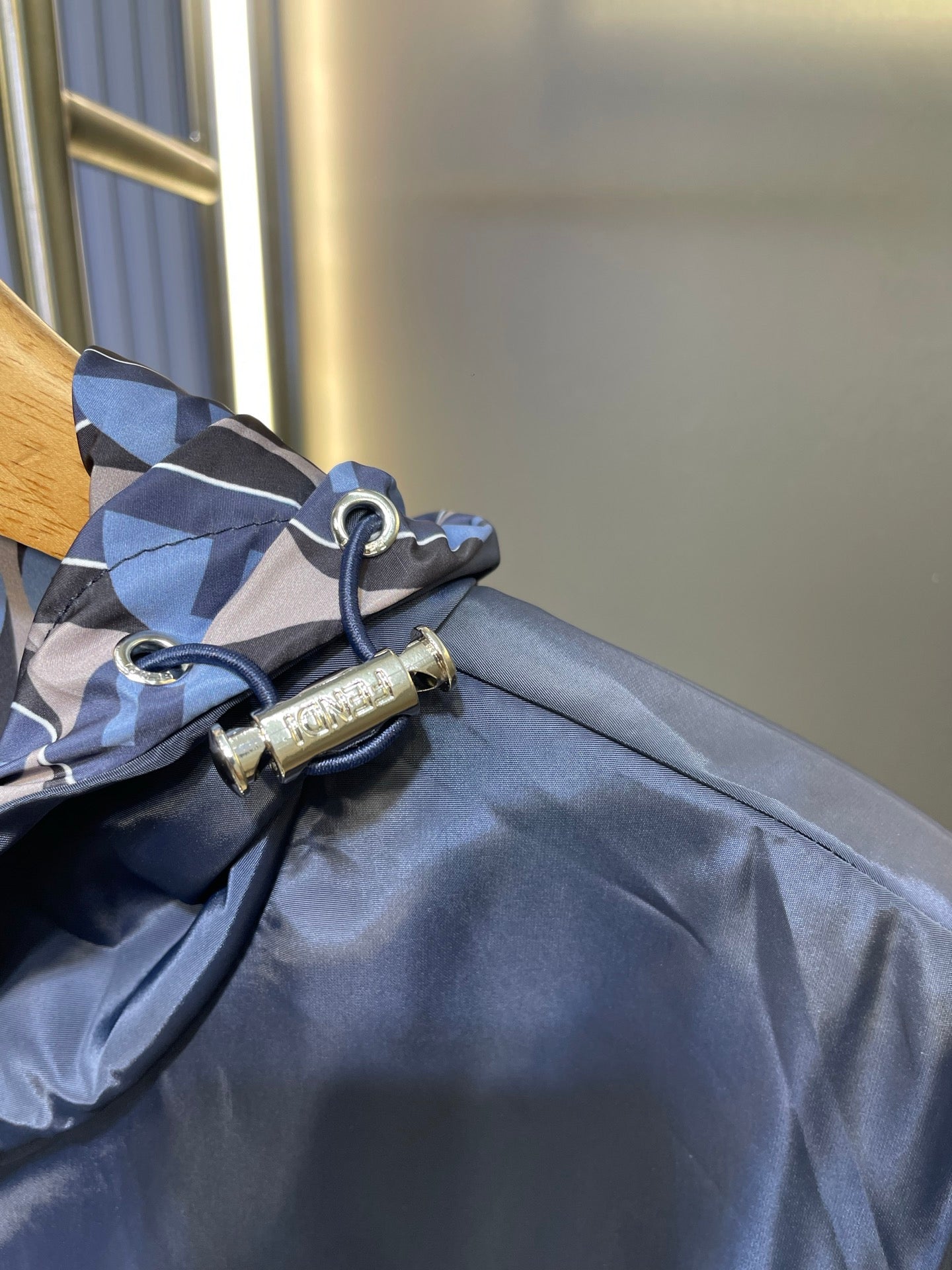 Fendi İnce Mont ( Çift Taraflı )