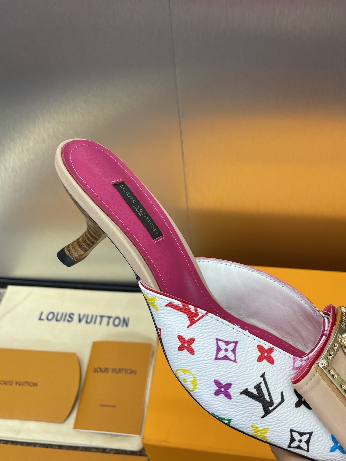 Louis Vuitton Topuklu