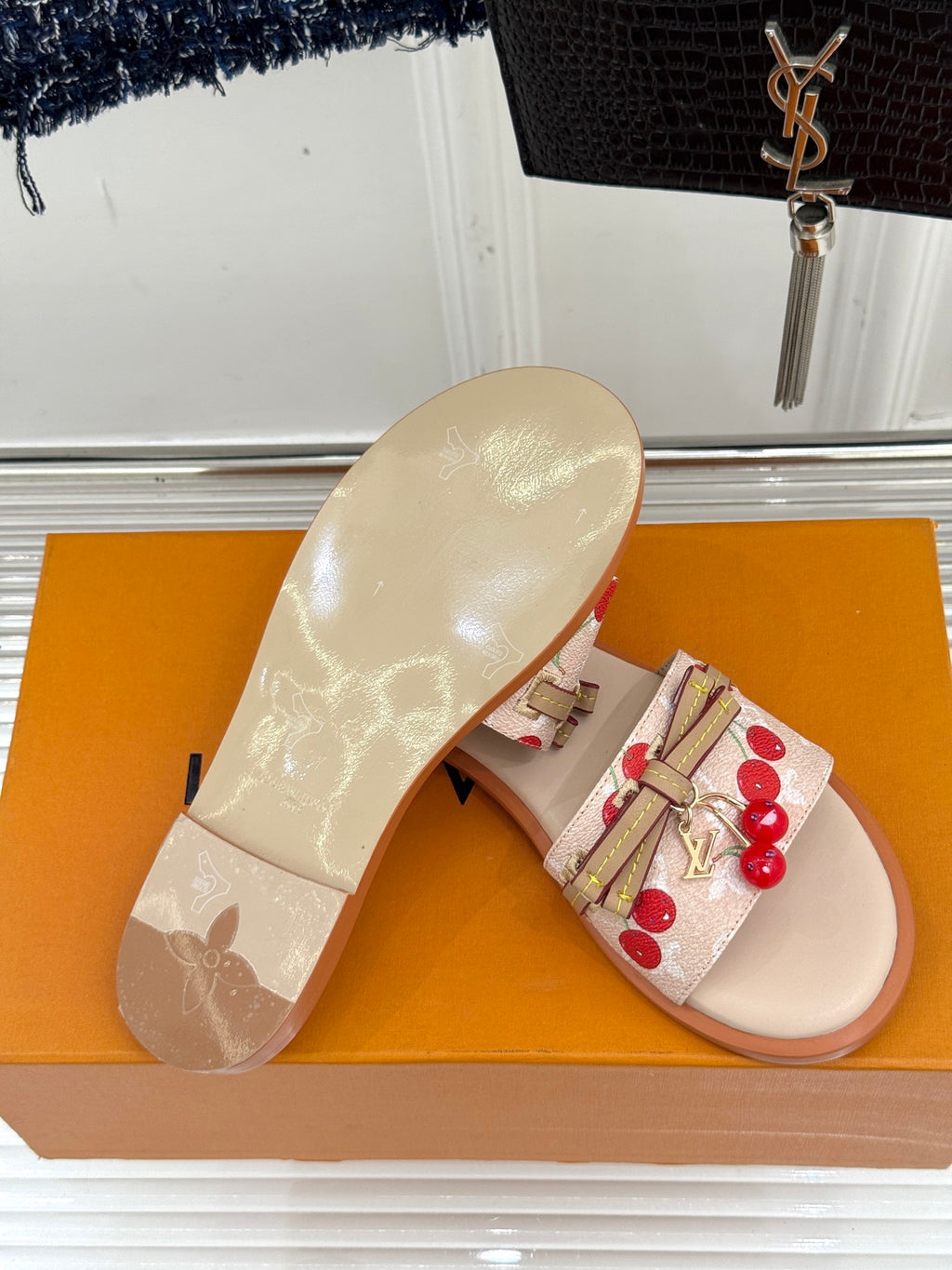 Louis Vuitton Terlik