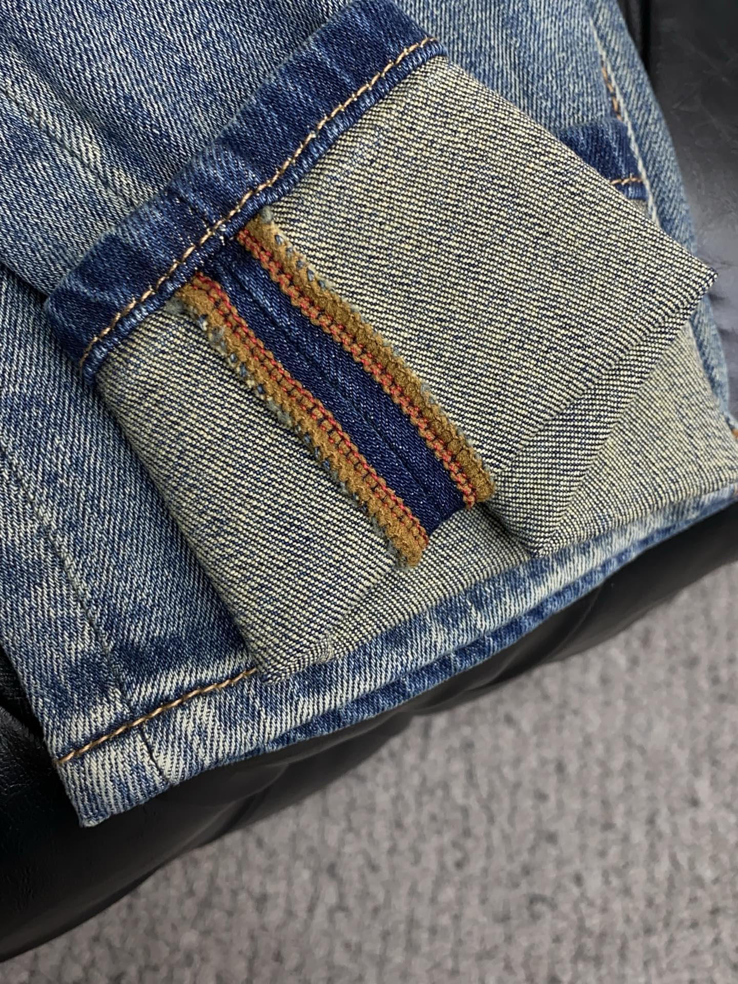 Moncler Kot