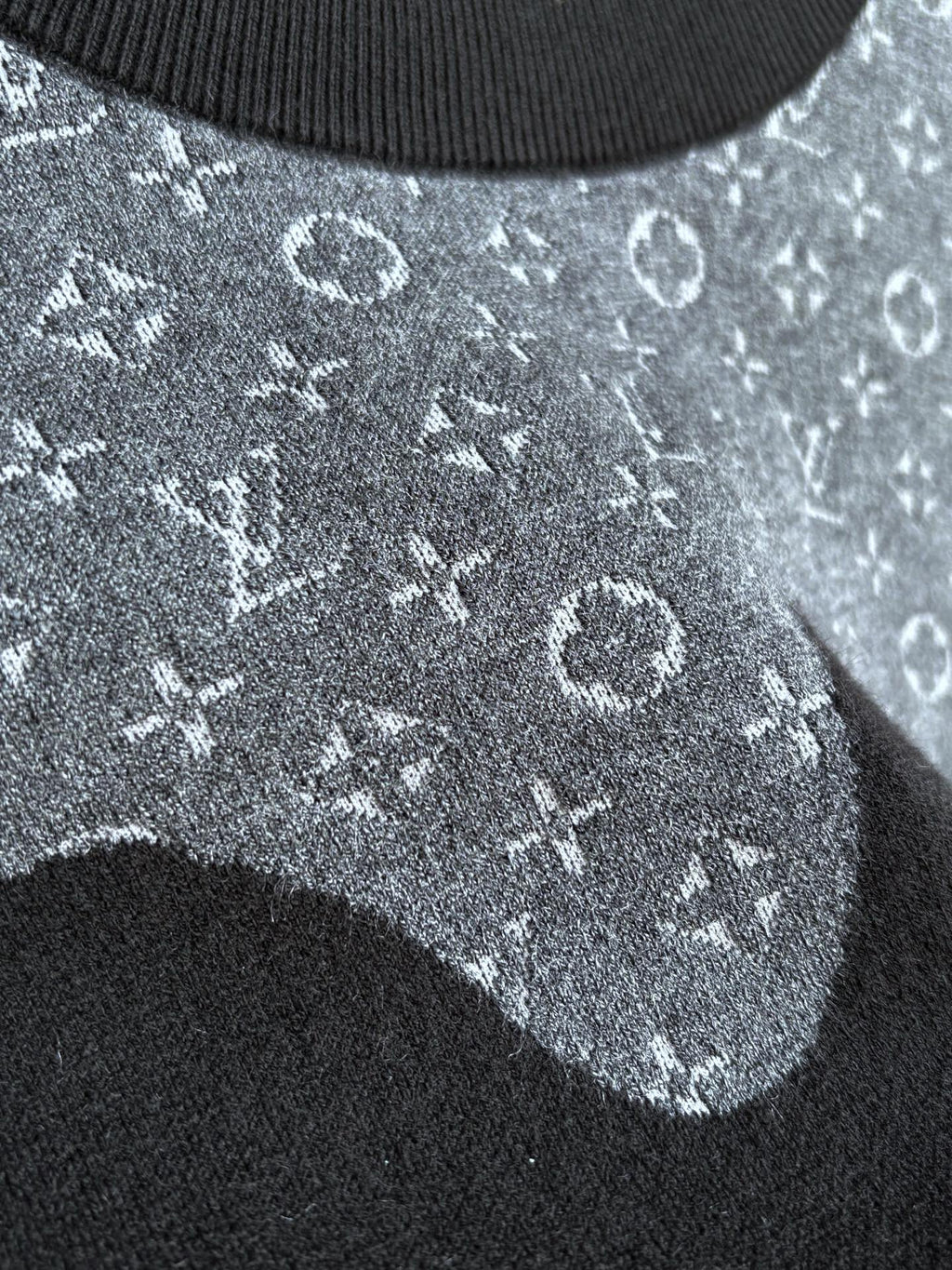 Louis Vuitton Sweat