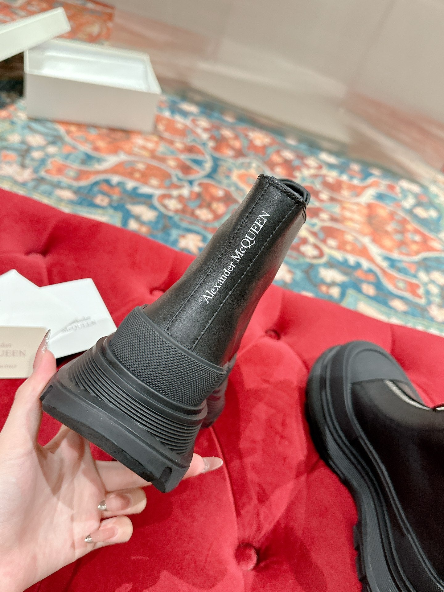 Alexander McQueen Bot