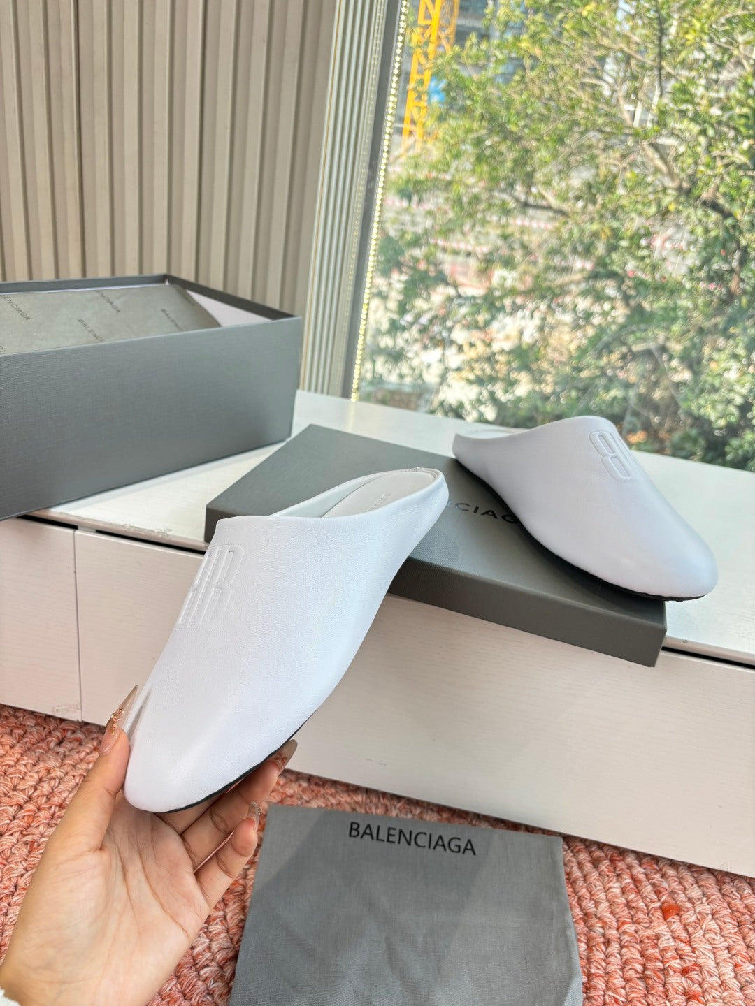Balenciaga Slipper