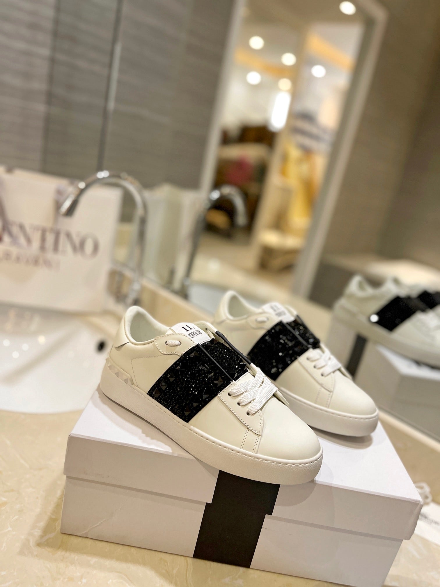 Valentino Sneaker