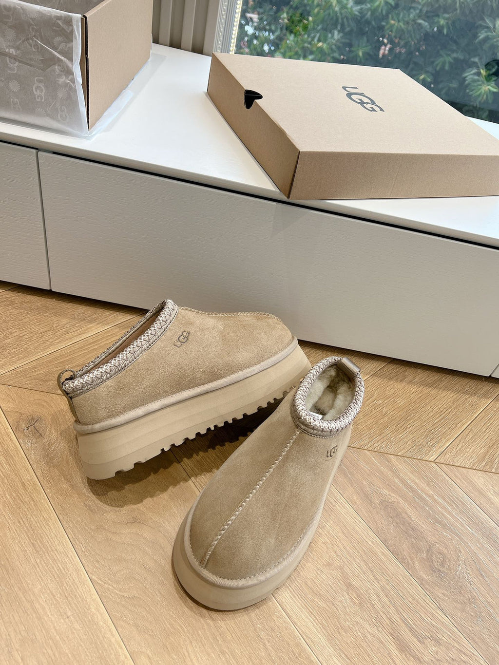 Ugg Slipper Hemen Teslim İndirimli
