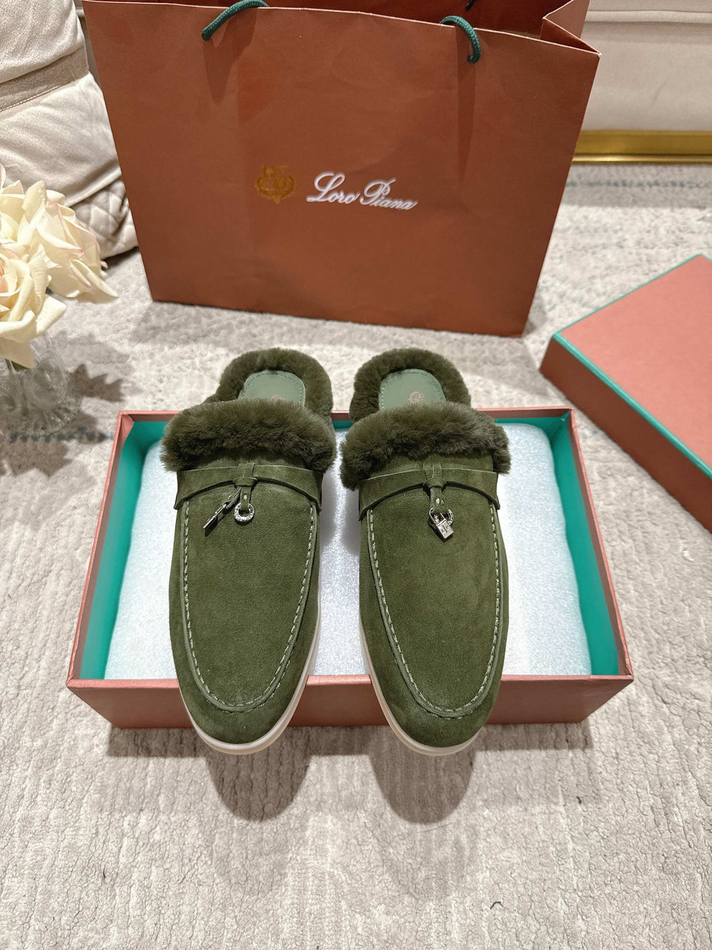 Loro Piana Slipper