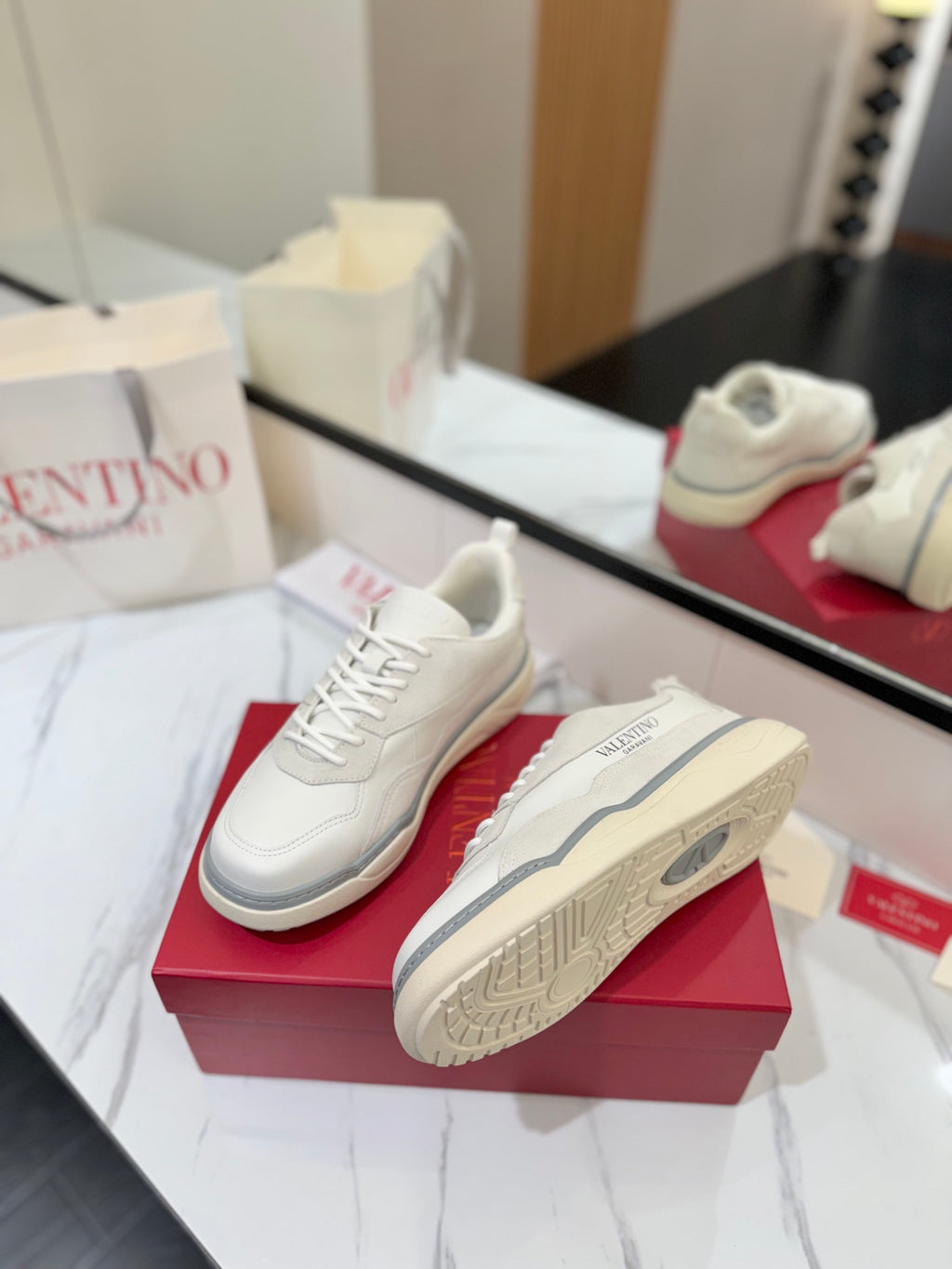 Valentino Sneaker