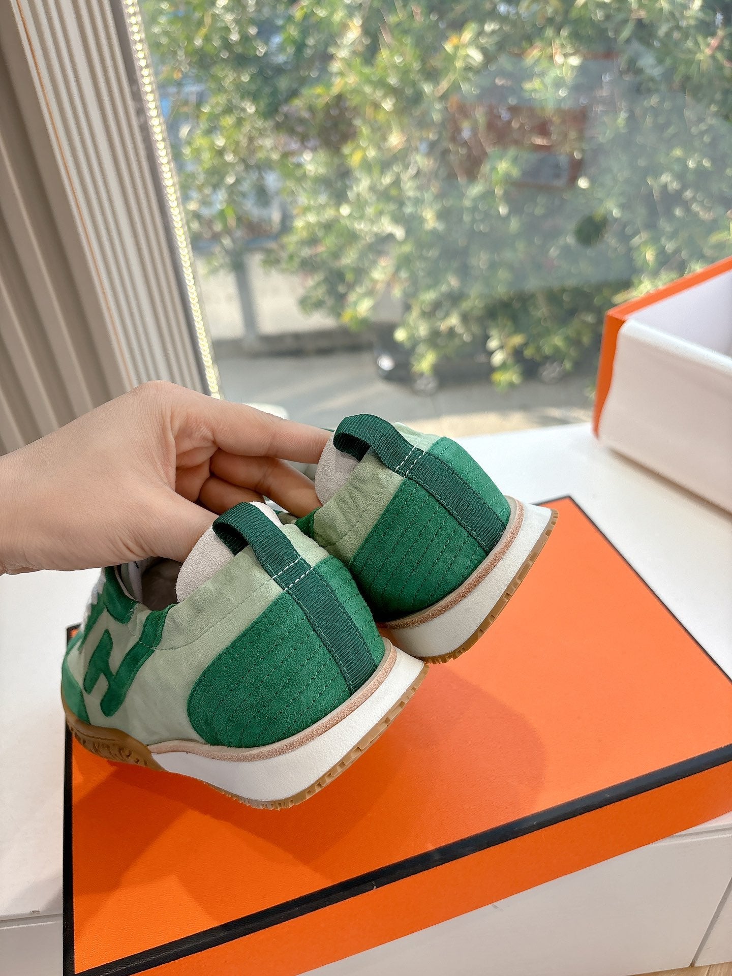 Hermes Sneaker