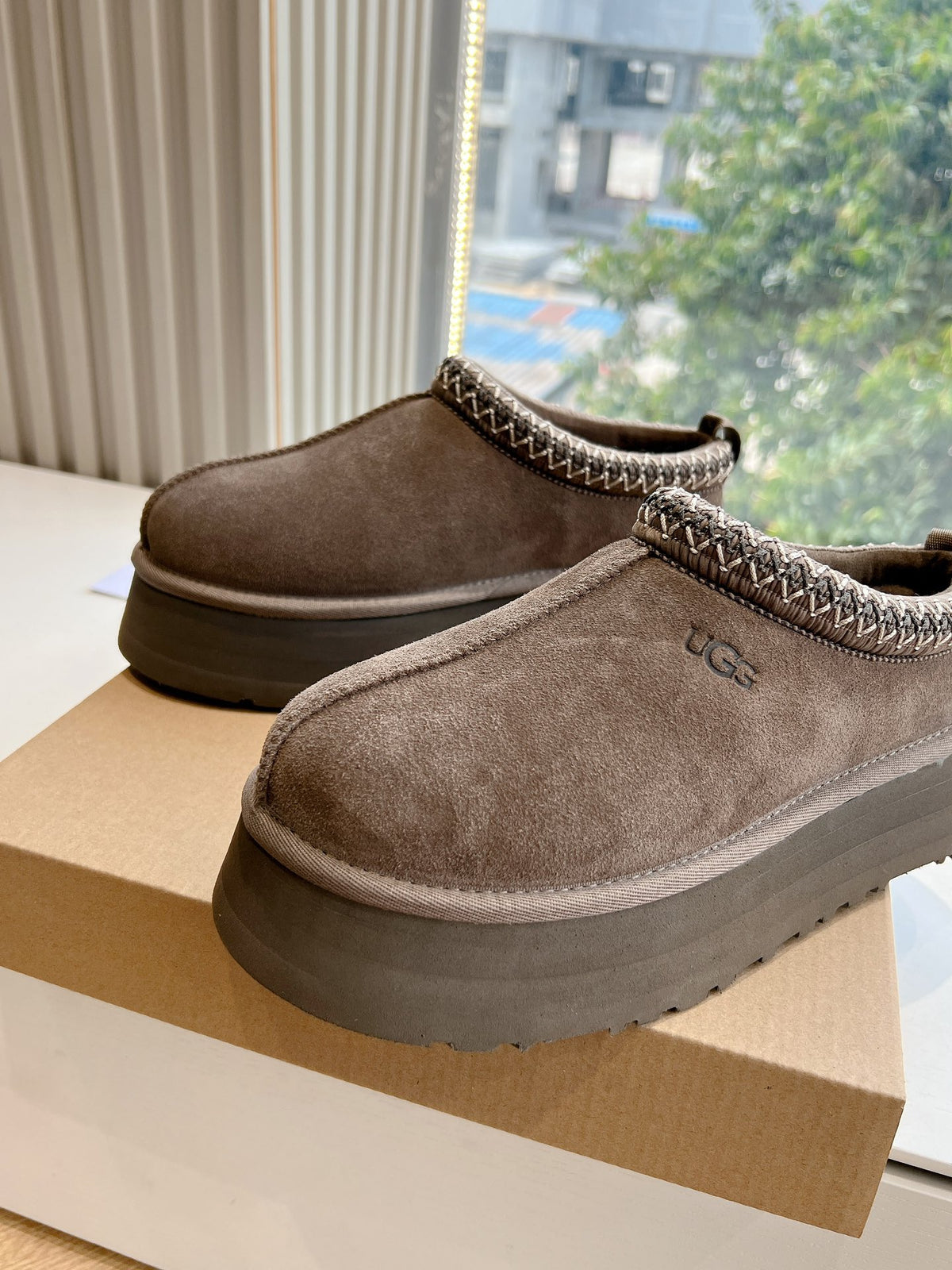 Ugg Slipper Hemen Teslim İndirimli