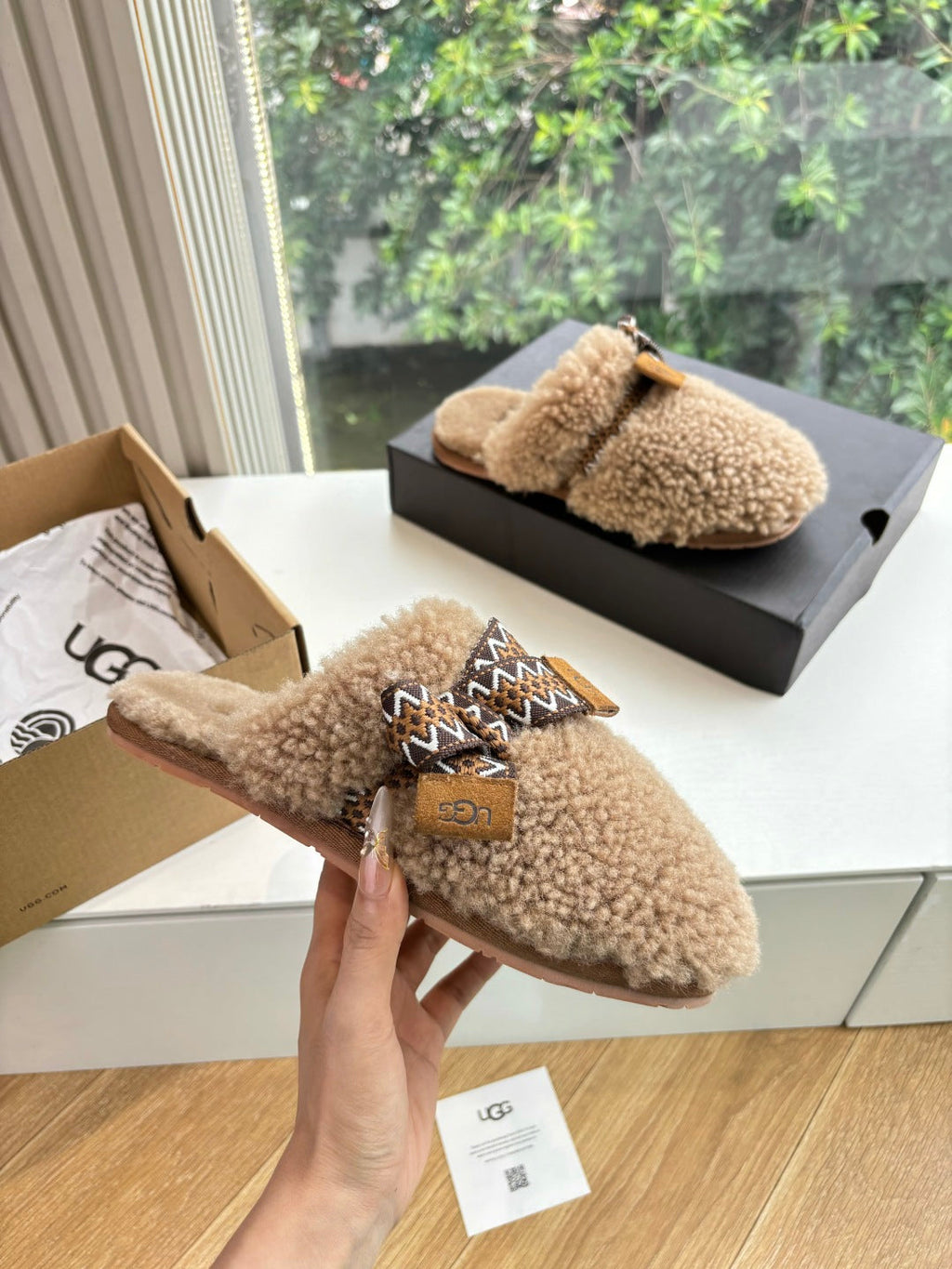 Ugg Slipper Hemen Teslim İndirimli