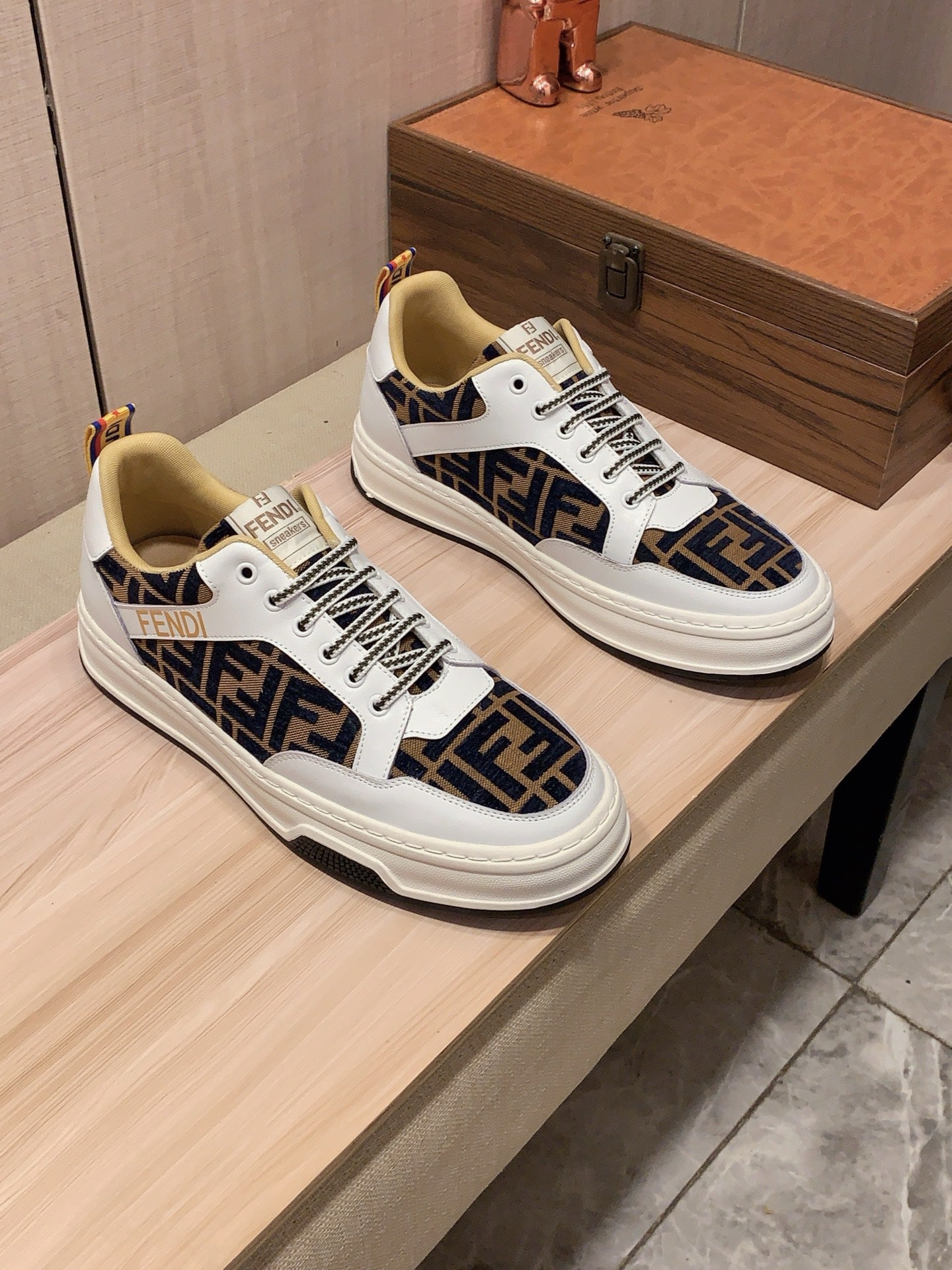 Fendi Sneaker
