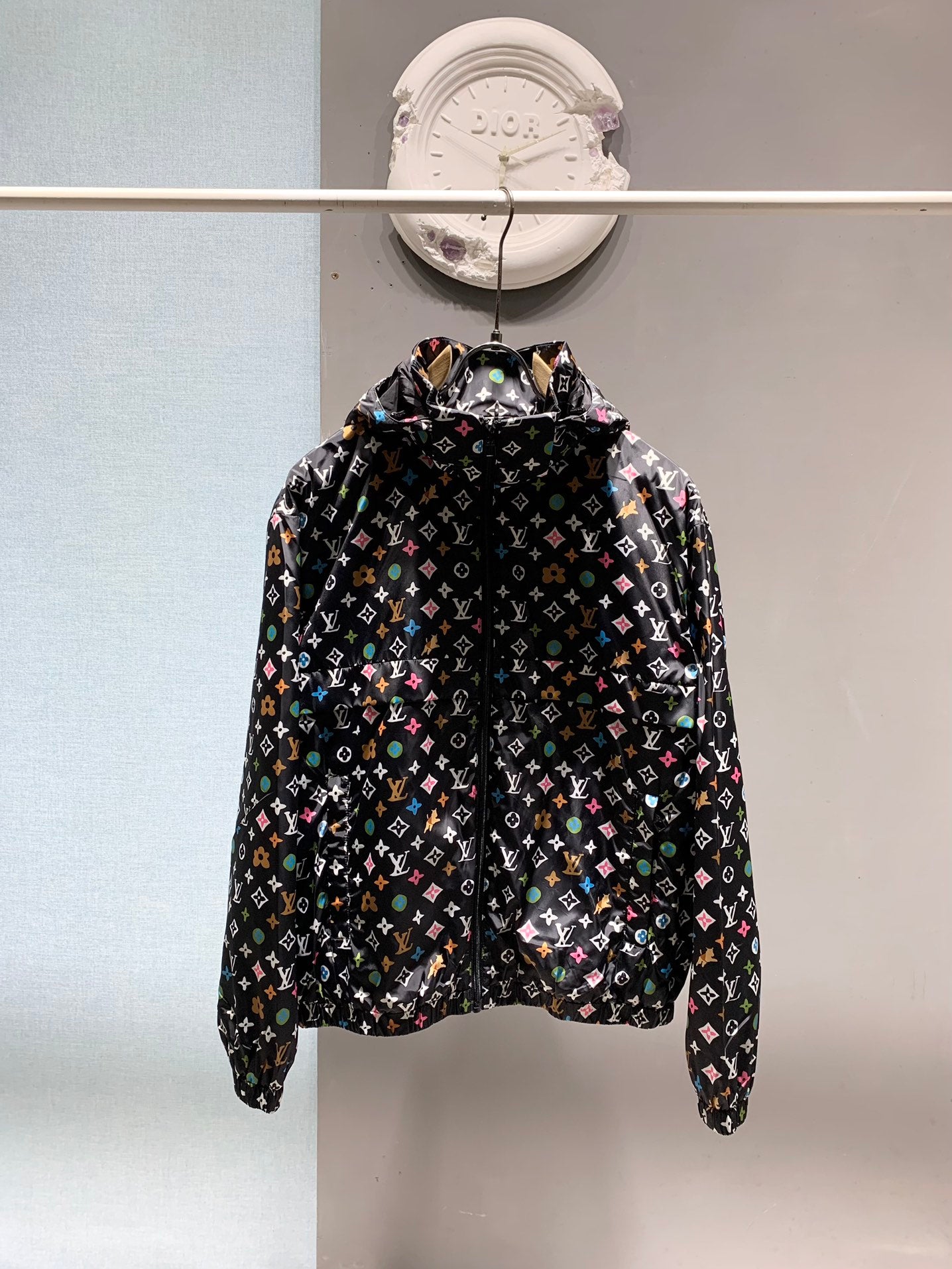 Louis Vuitton İnce Mont