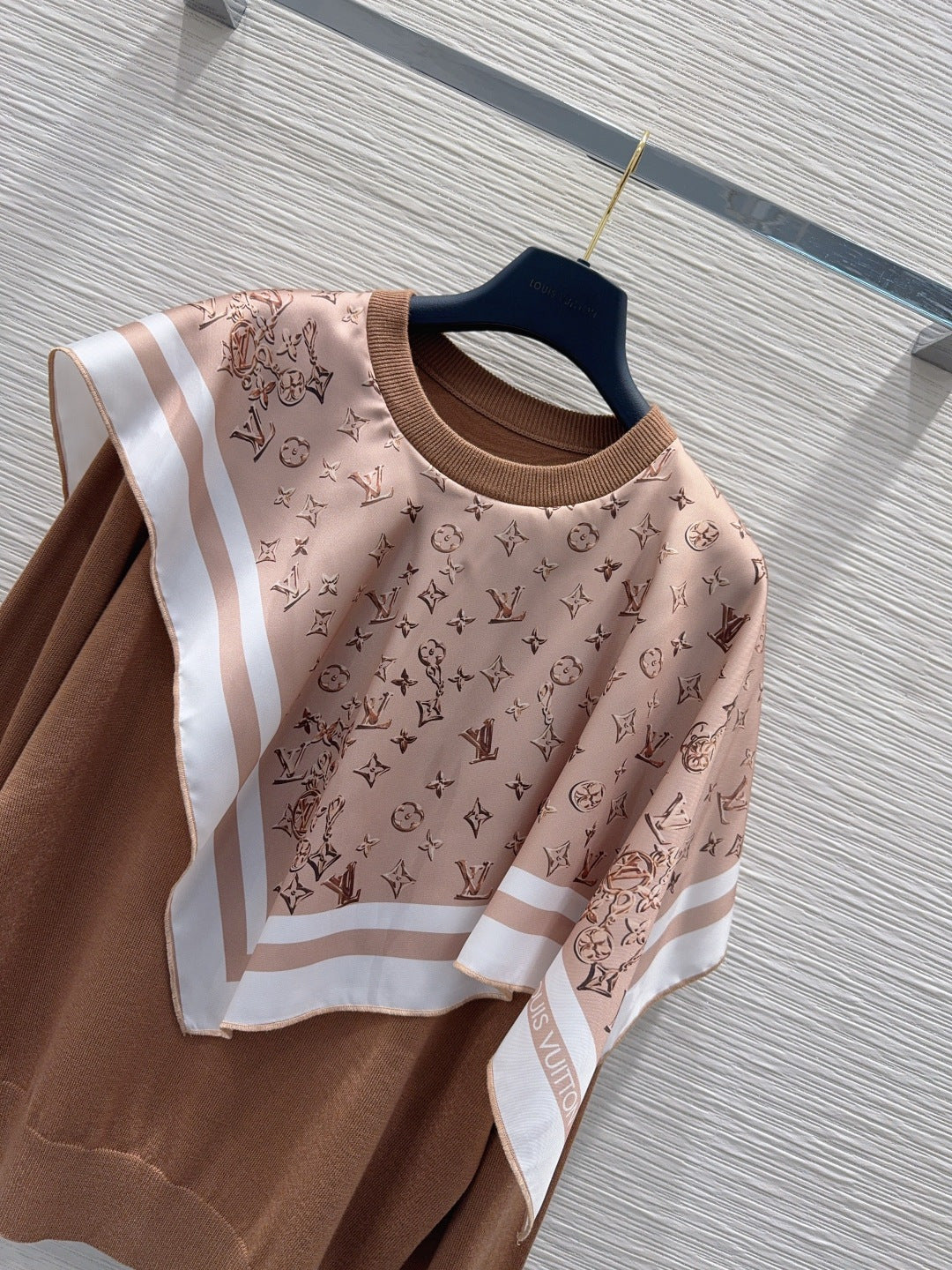 Louis Vuitton Sweat