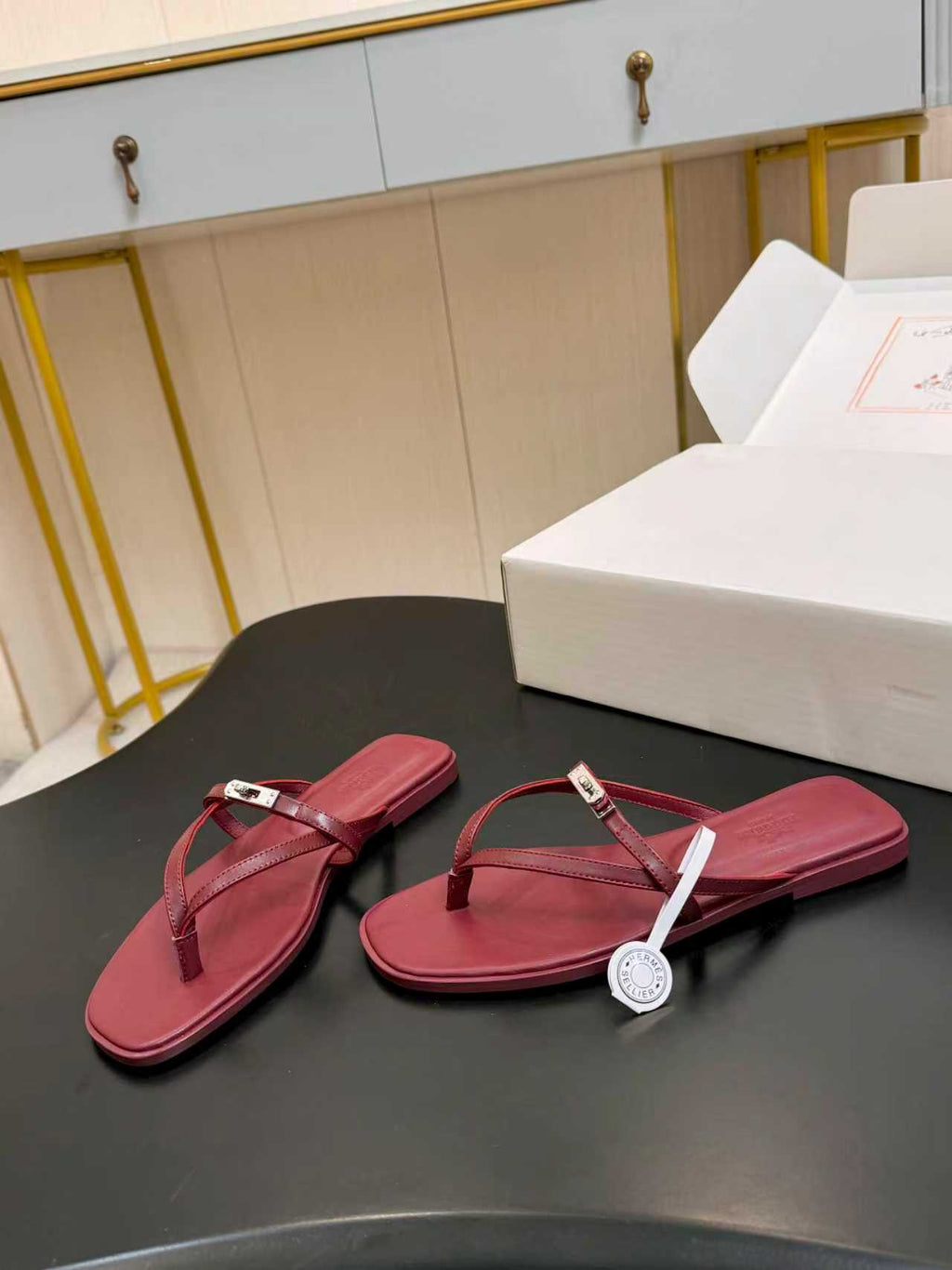 Hermes Slipper