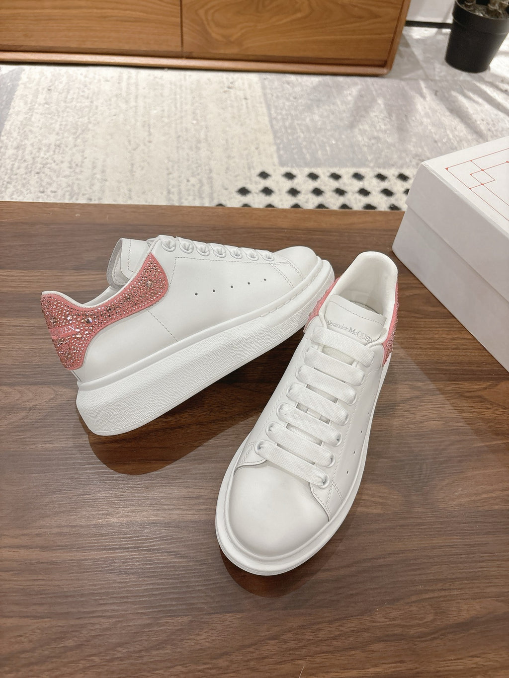 Alexander McQueen Sneaker