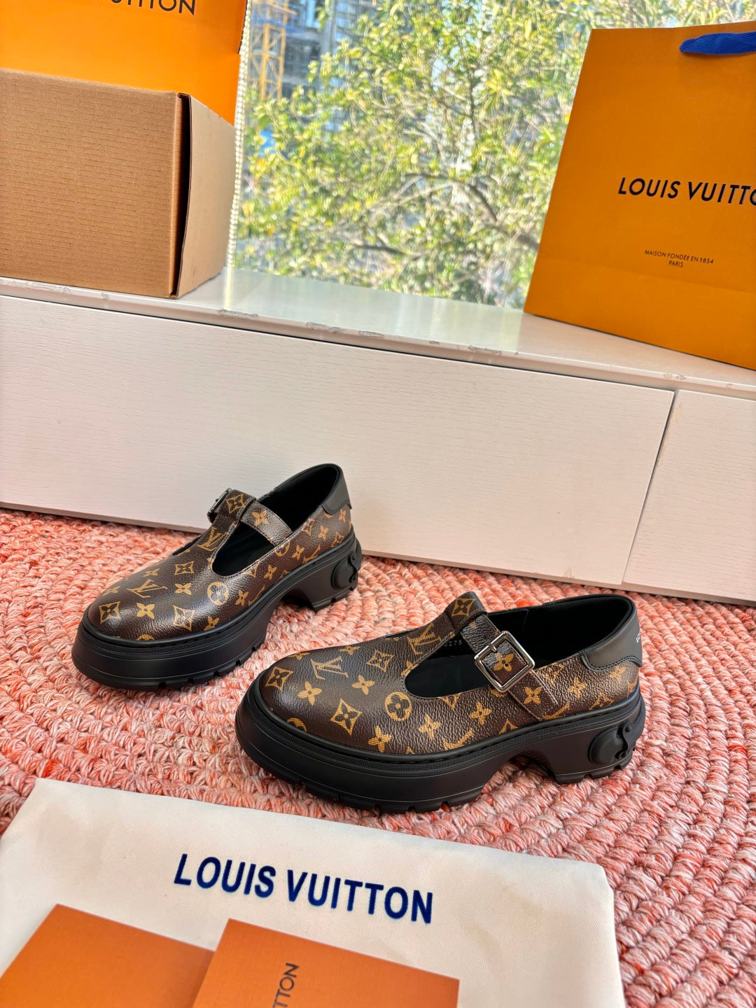 Louis Vuitton Loafer