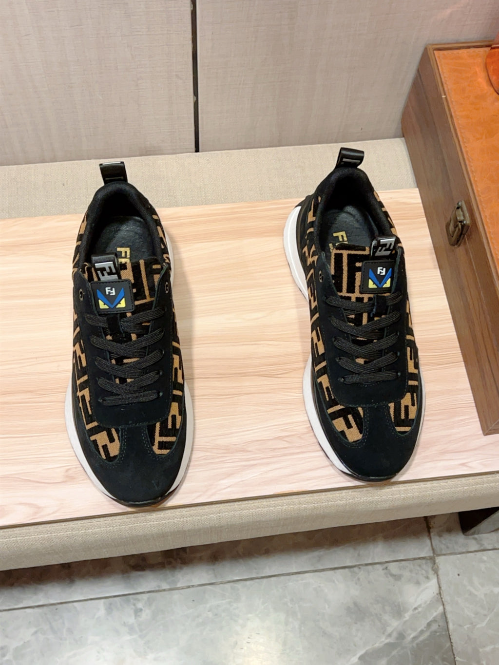 Fendi Sneaker