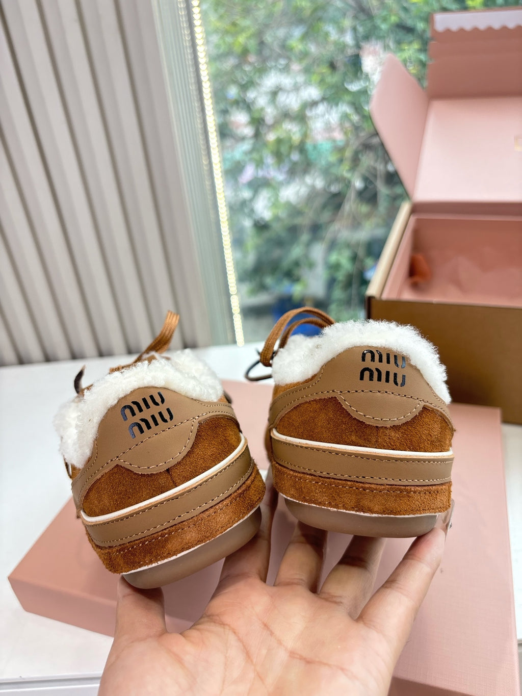 Miu Miu Sneaker