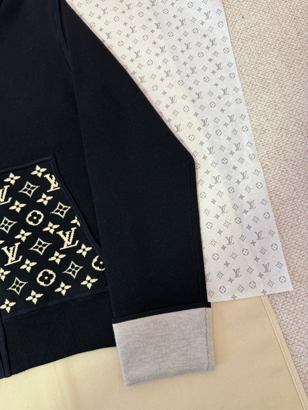Louis Vuitton Sweat