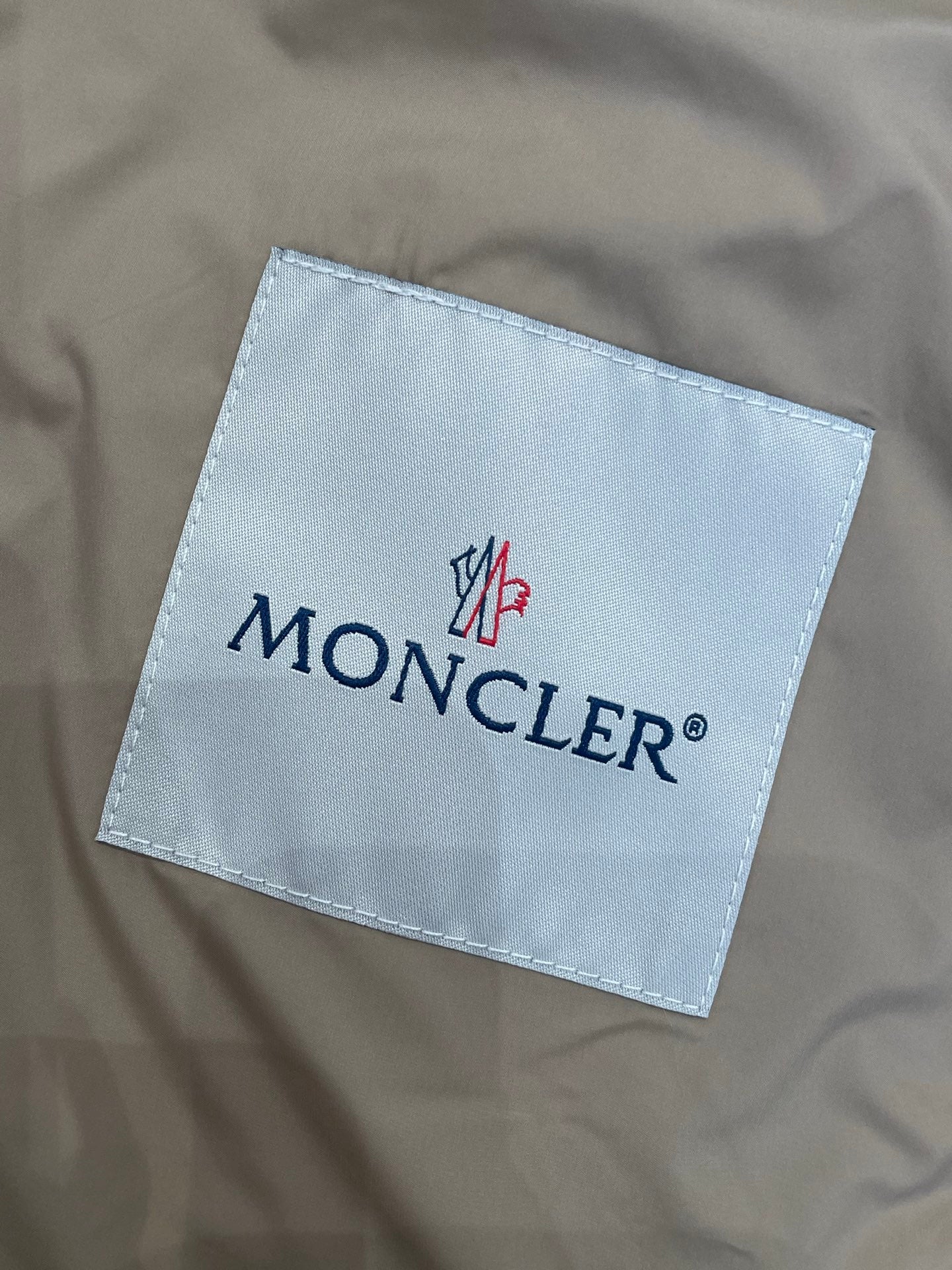 Moncler Mont