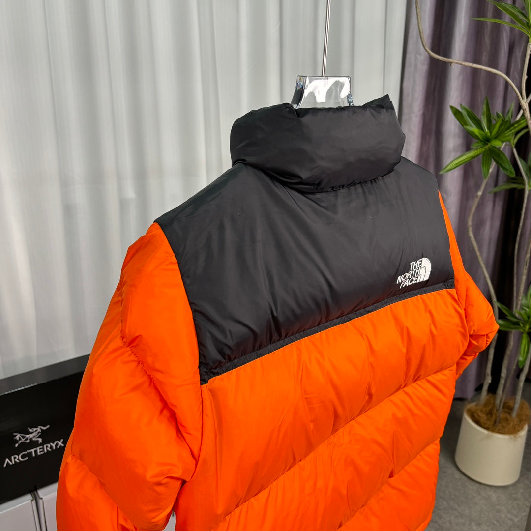 The North Face Unisex Mont