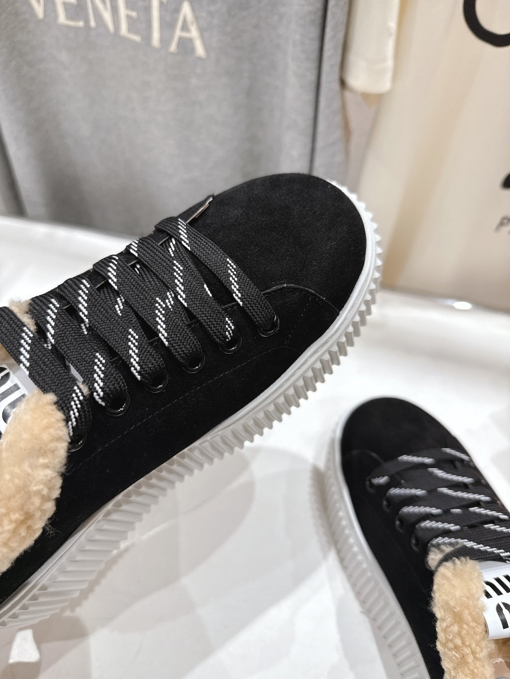 Miu Miu Sneaker