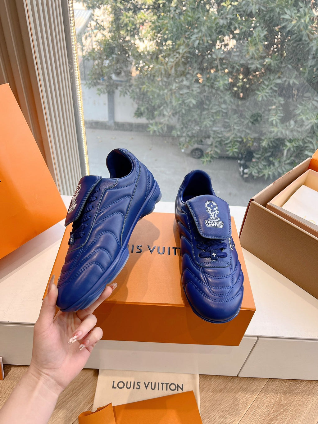 Louis Vuitton Sneaker