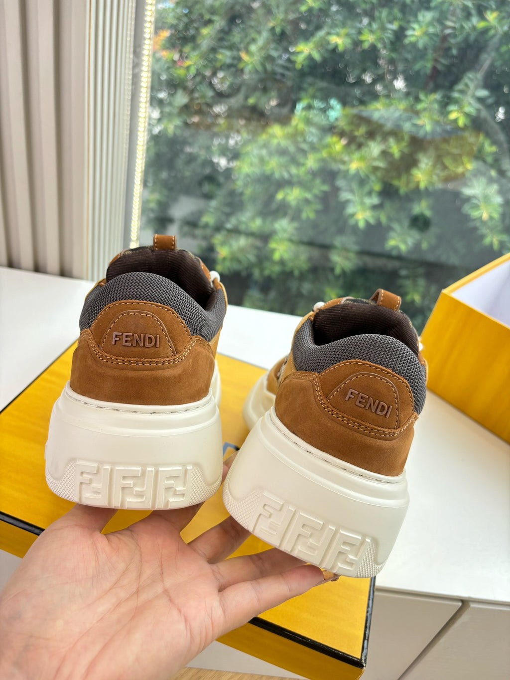 Fendi Sneaker
