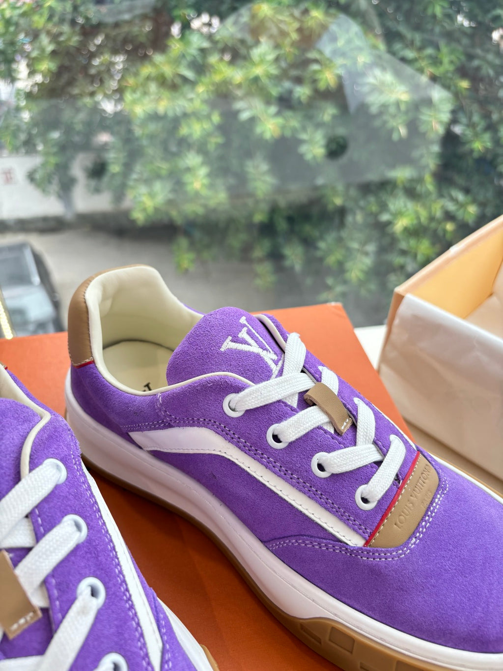 Louis Vuitton Sneaker