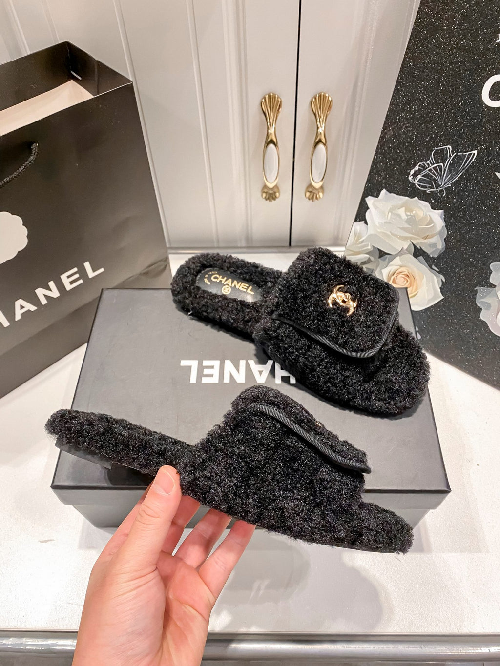 Chanel Slipper