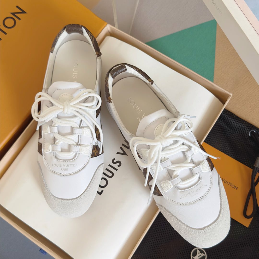 Louis Vuitton Sneaker