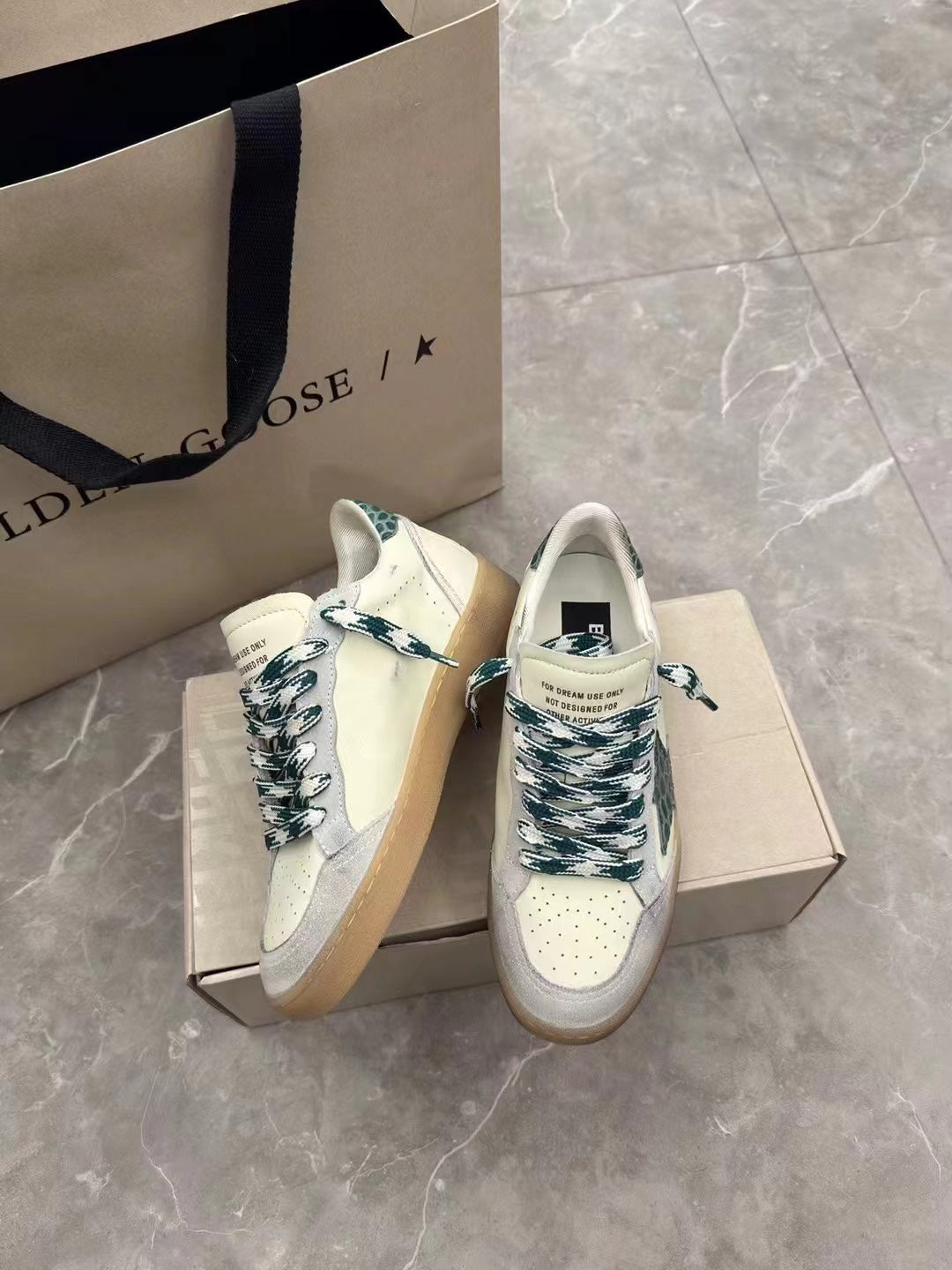 Golden Goose Ballstar