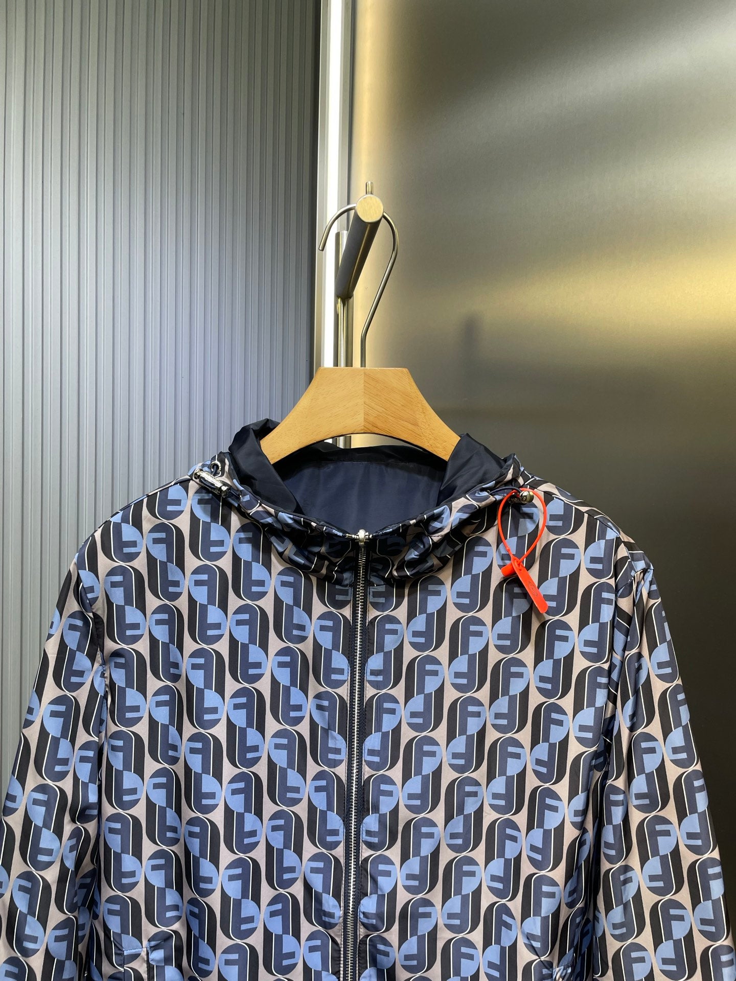 Fendi İnce Mont ( Çift Taraflı )