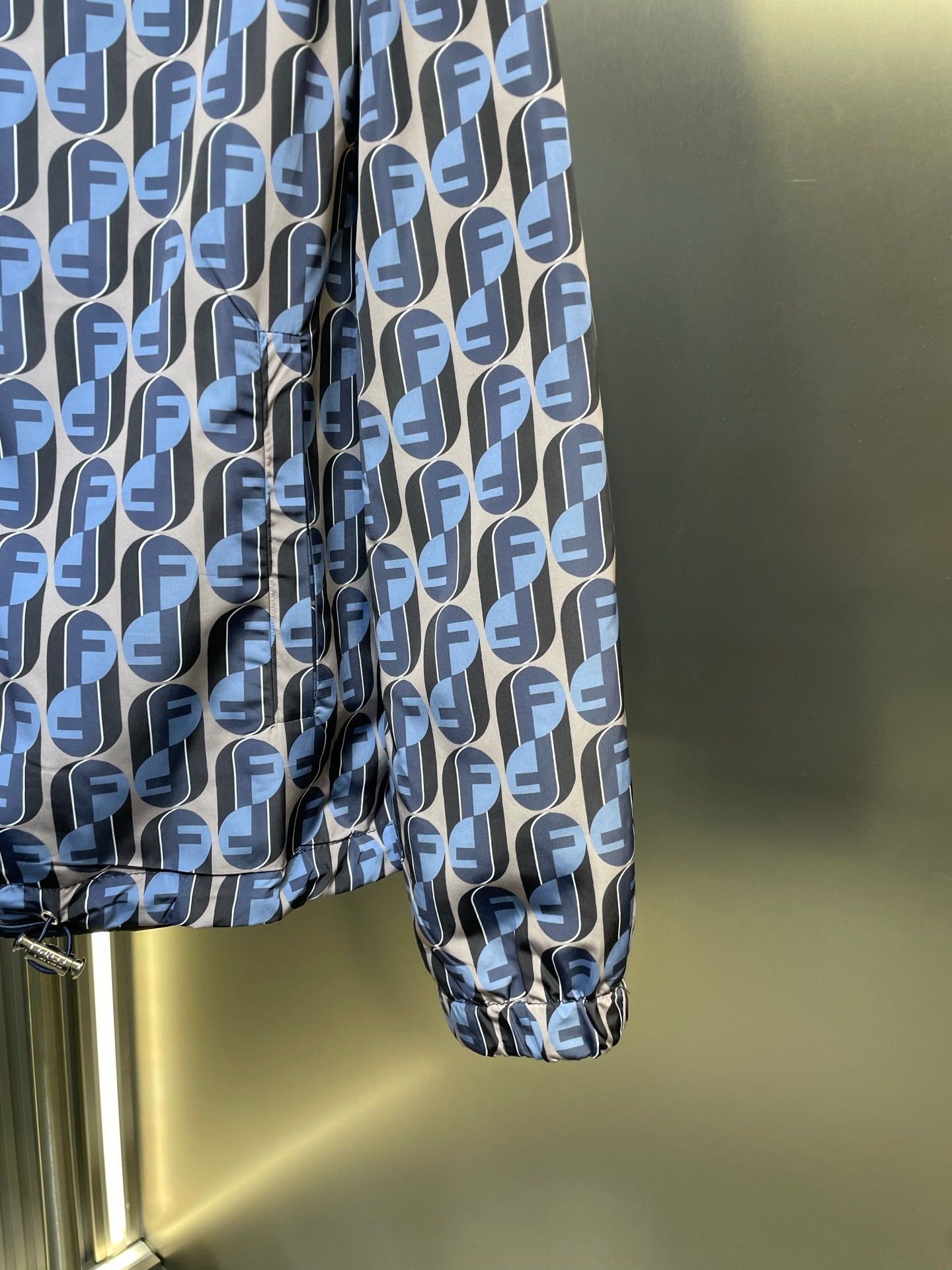 Fendi İnce Mont ( Çift Taraflı )