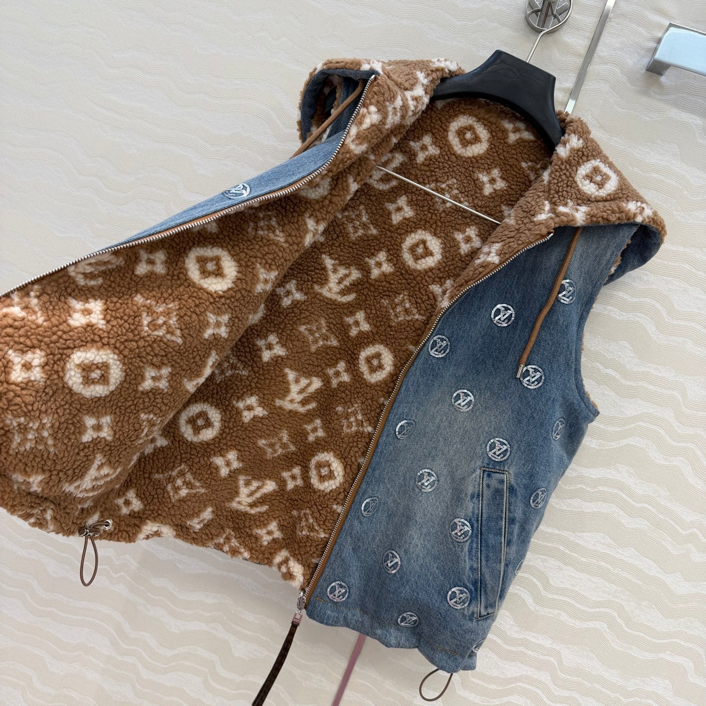 Louis Vuitton Yelek