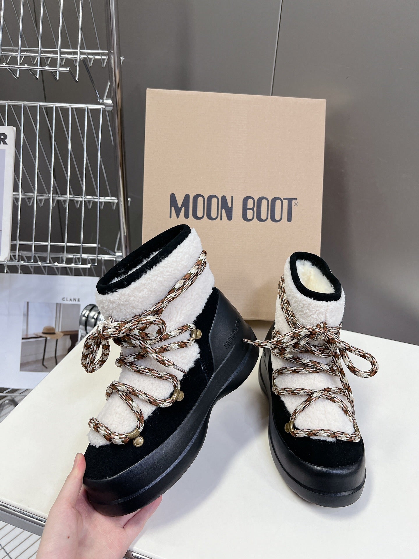 Moon Boot