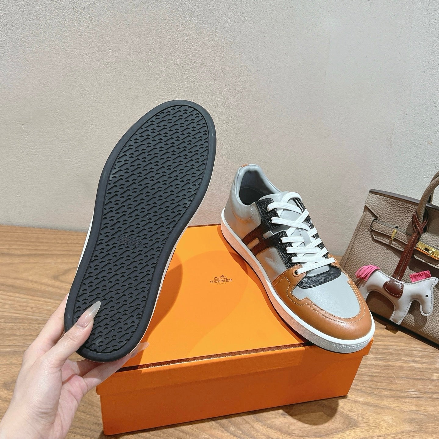 Hermes Sneaker