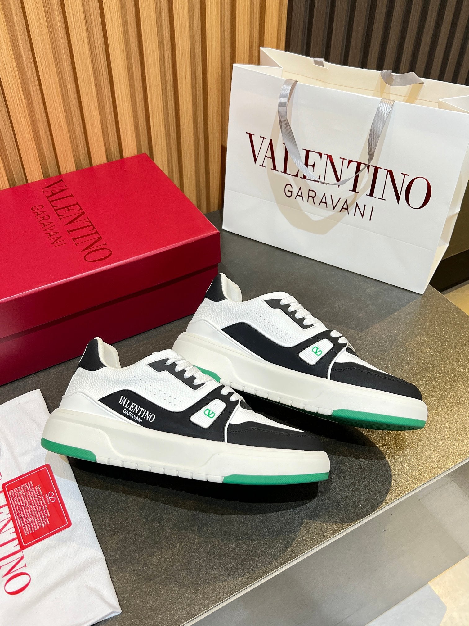 Valentino Sneaker