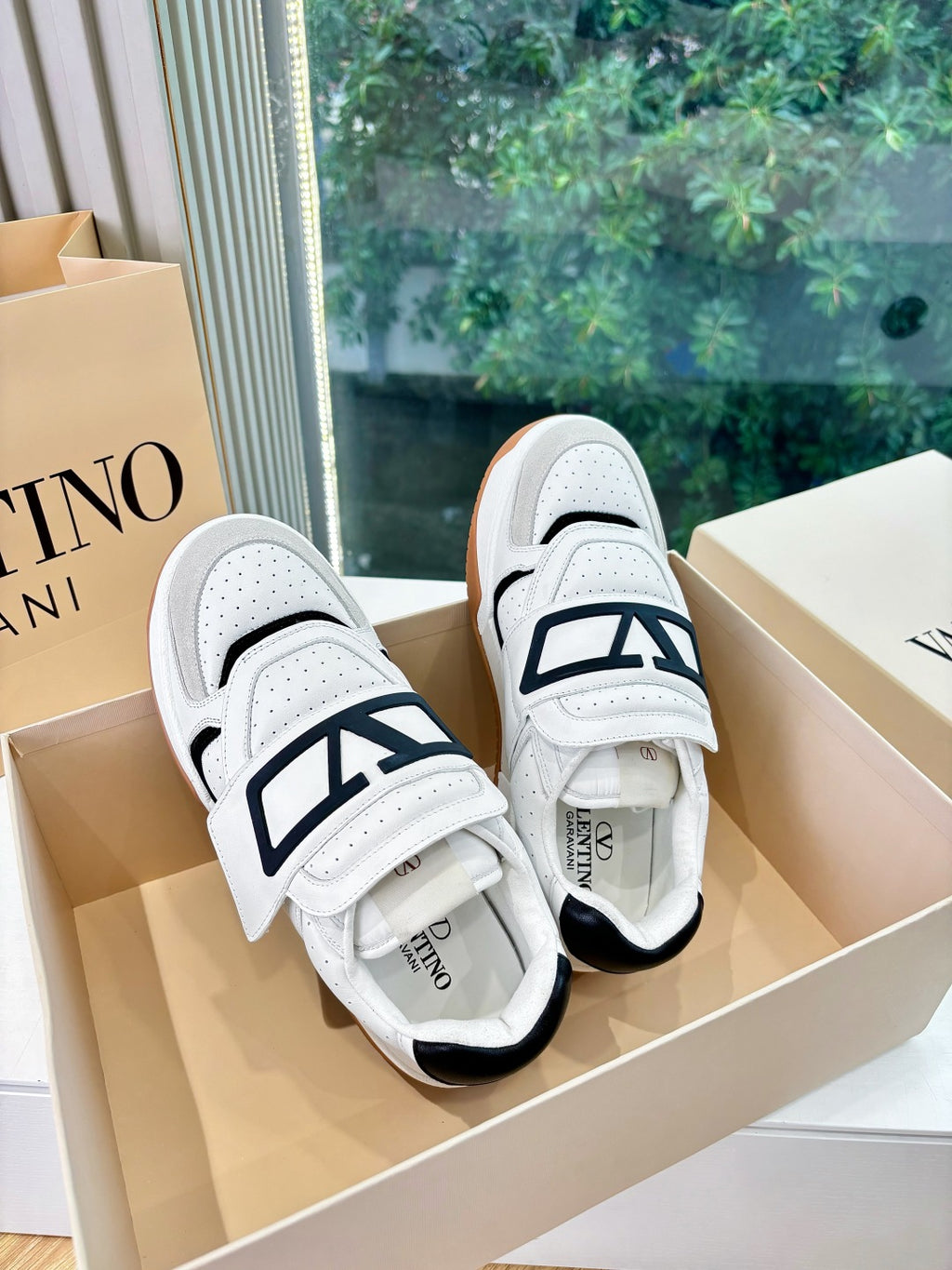 Valentino Sneaker