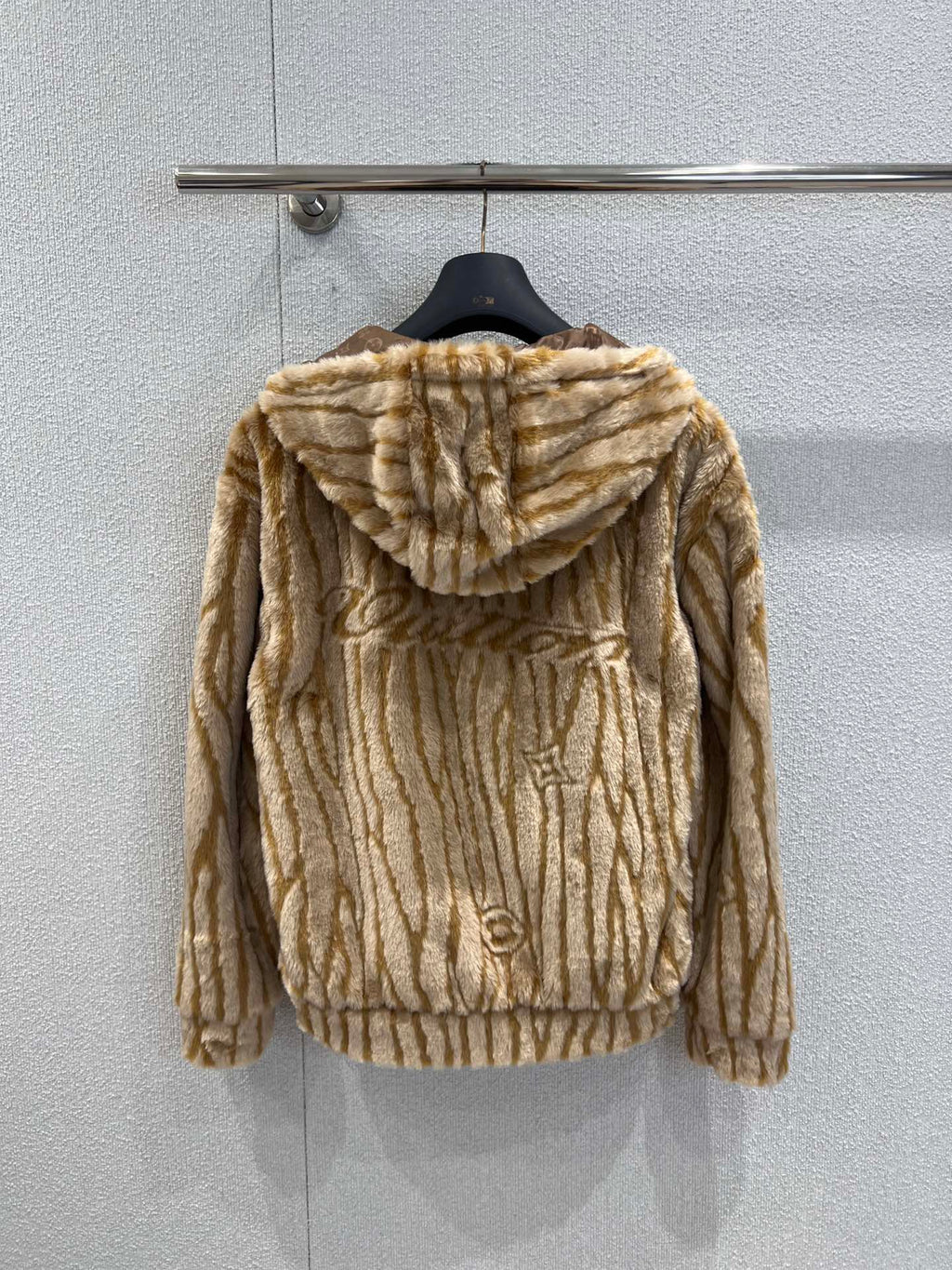 Louis Vuitton Hırka