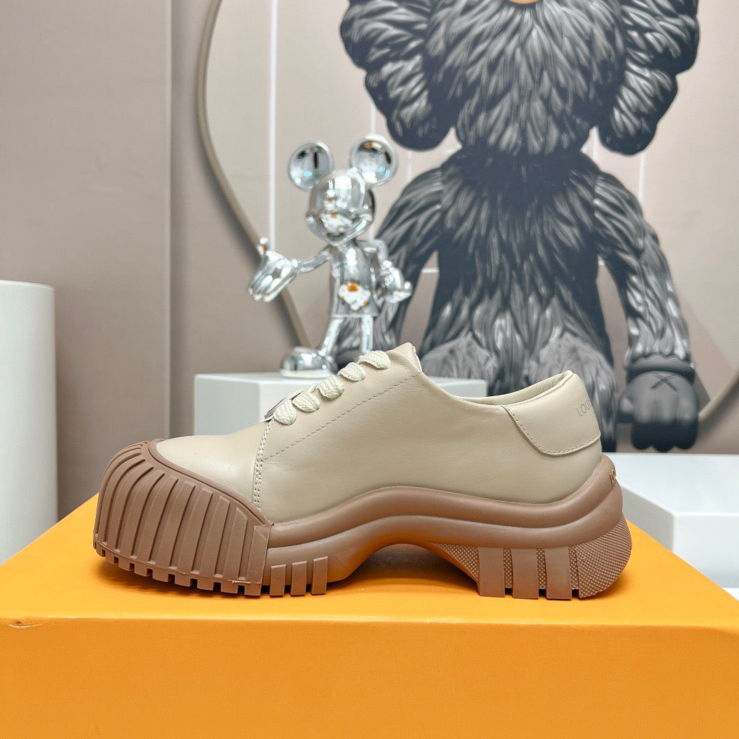 Louis Vuitton Sneaker