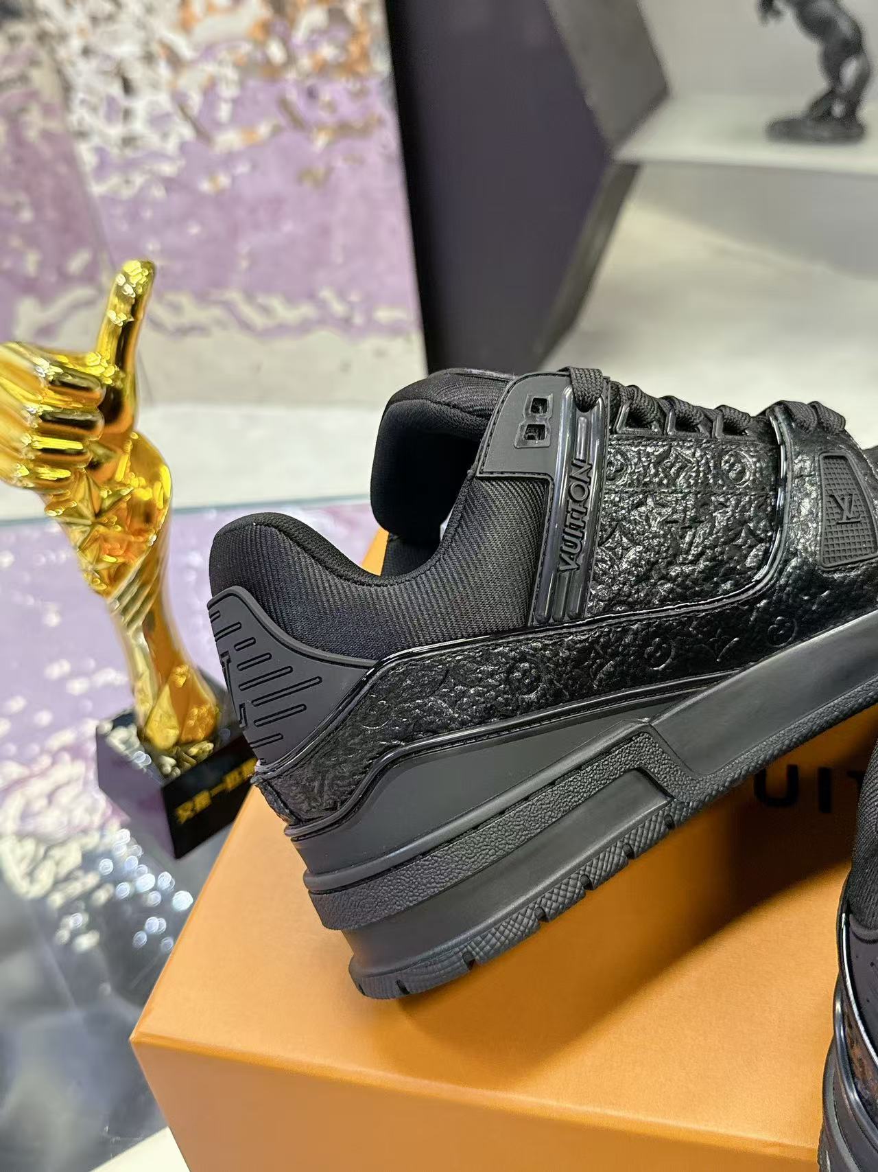 Louis Vuitton LV Trainer