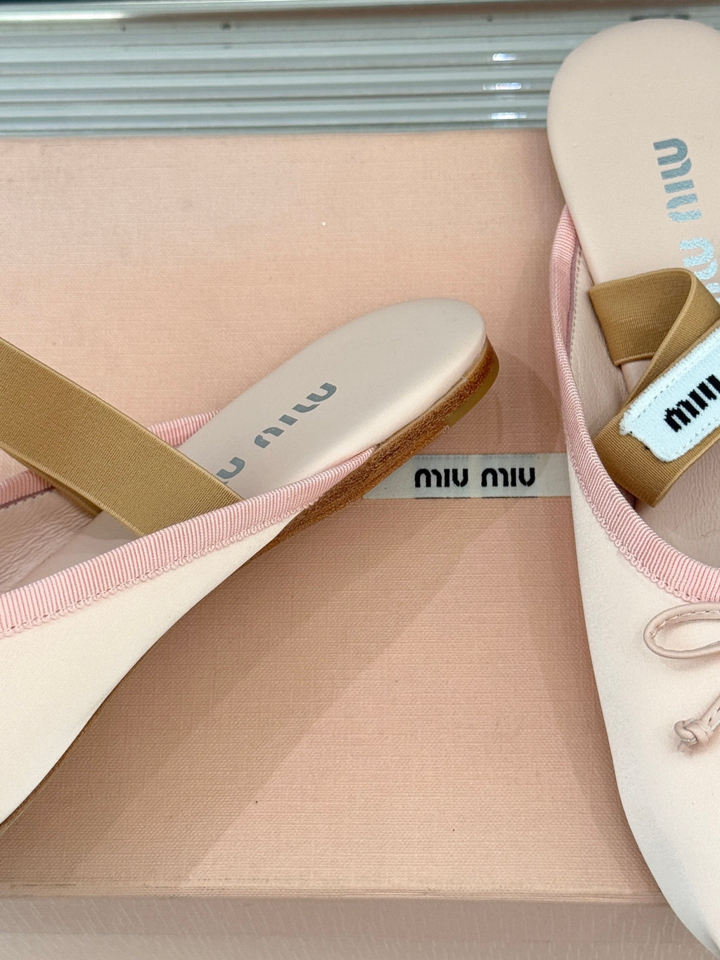 Miu Miu Babet