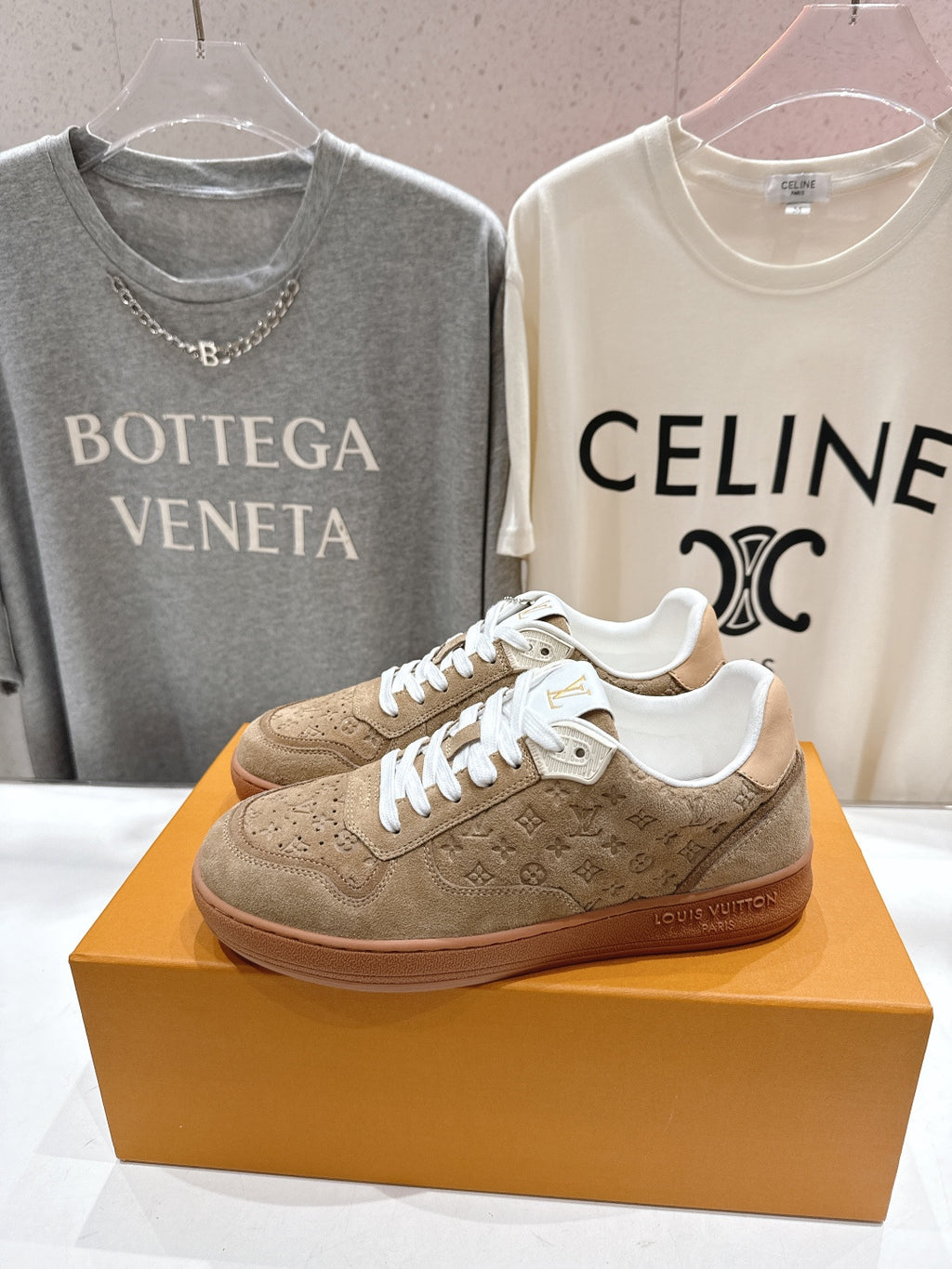 Louis Vuitton Sneaker