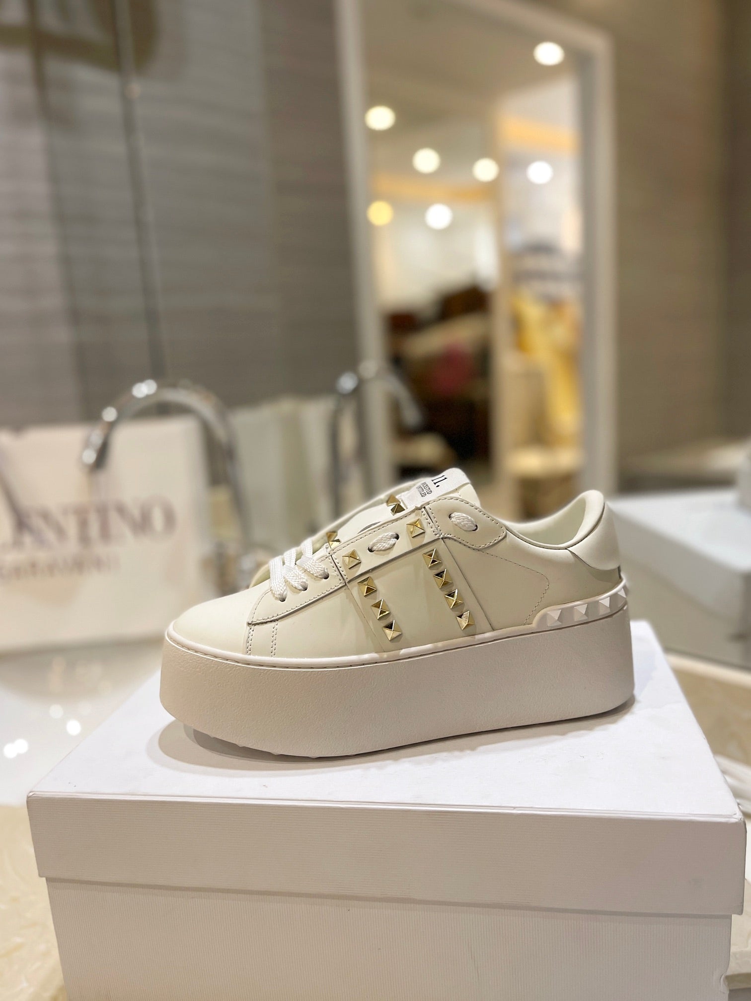 Valentino Sneaker
