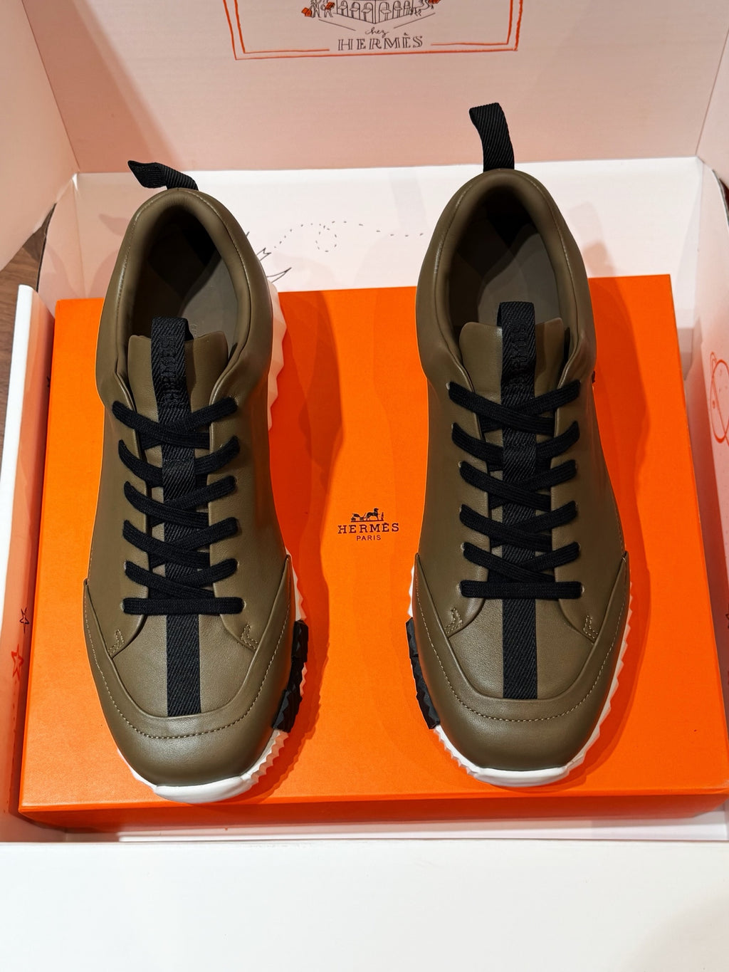 Hermes Sneaker