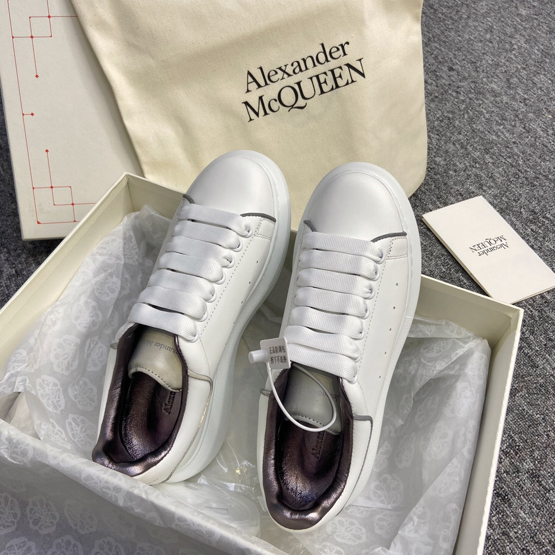 Alexander McQueen Sneaker