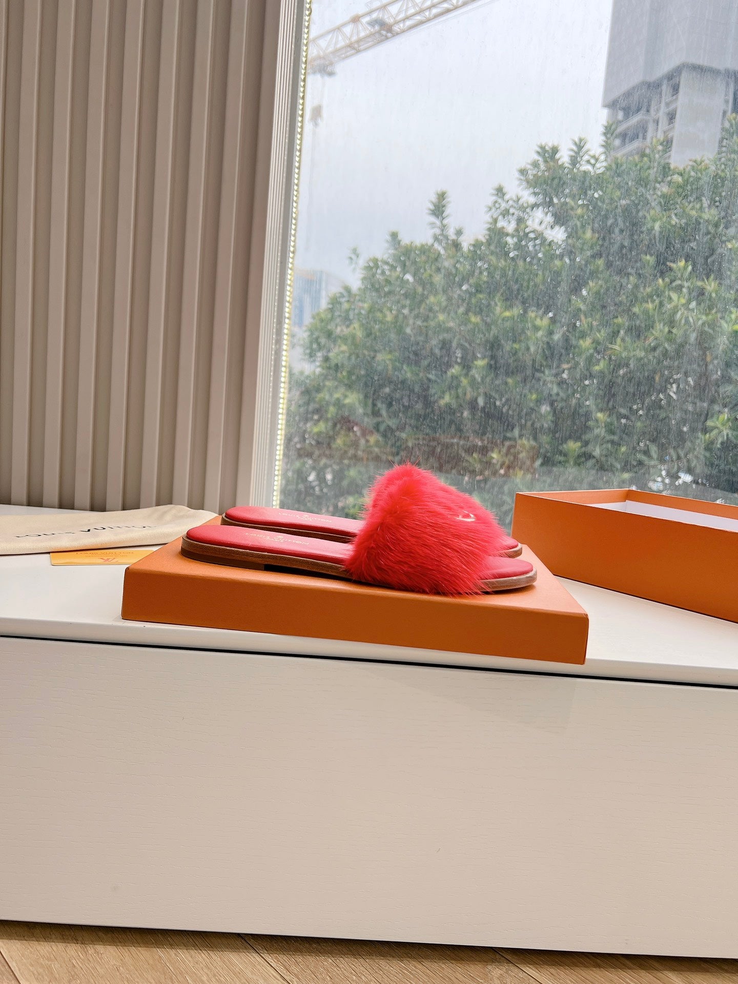 Louis Vuitton Slipper