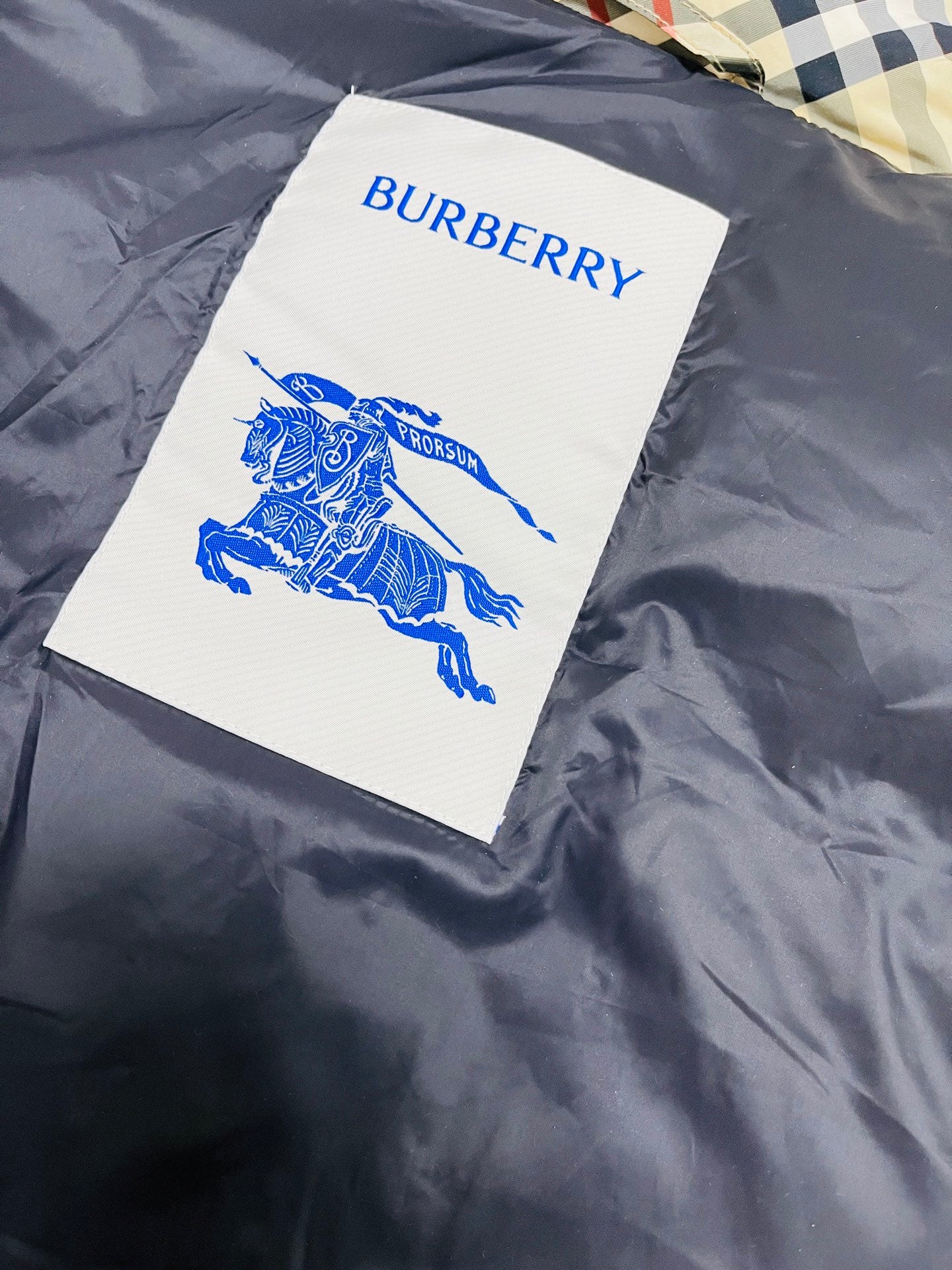 Burberry Kadın Mont